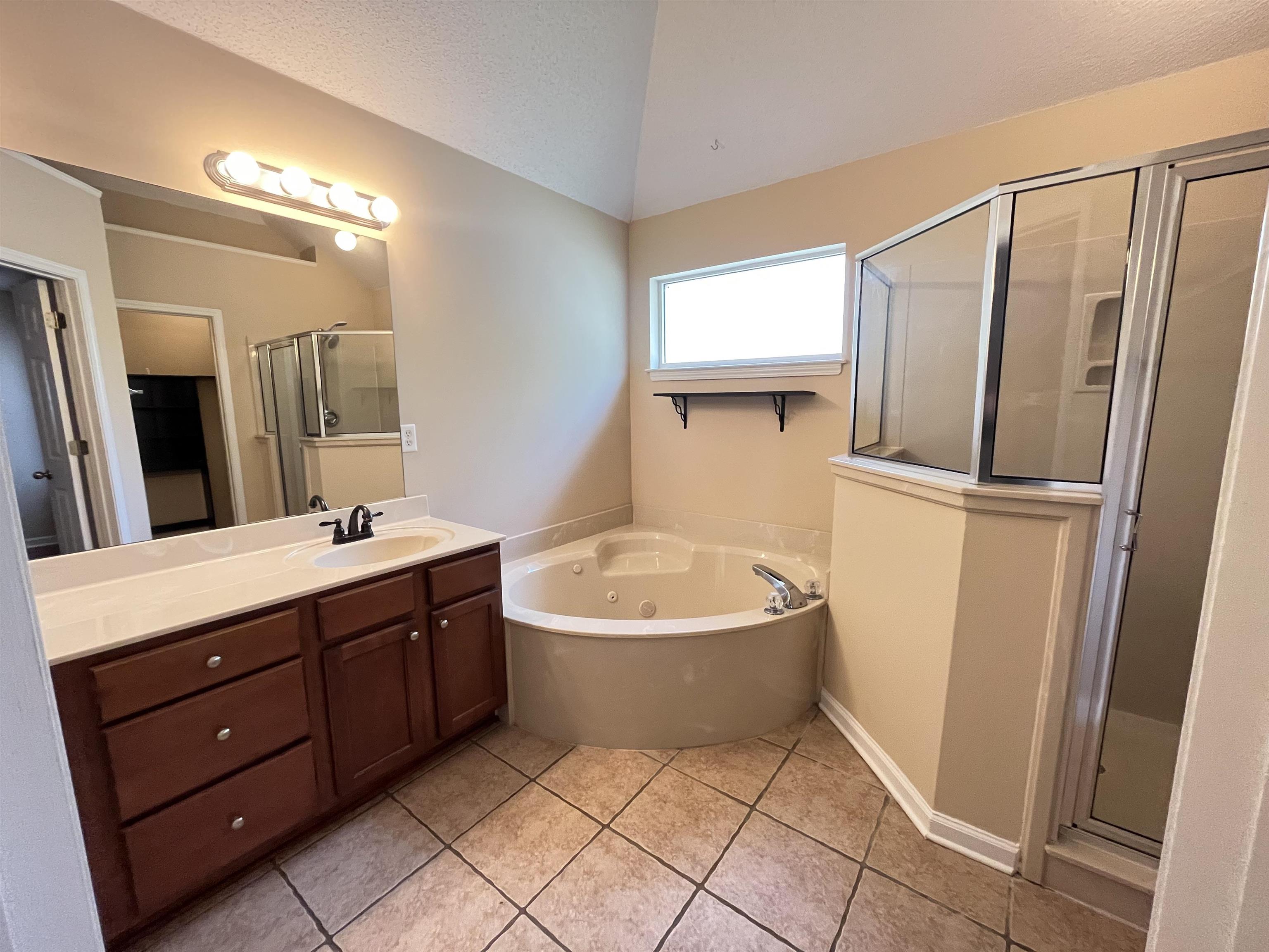 6836 Kamali Ave Property Photo 9