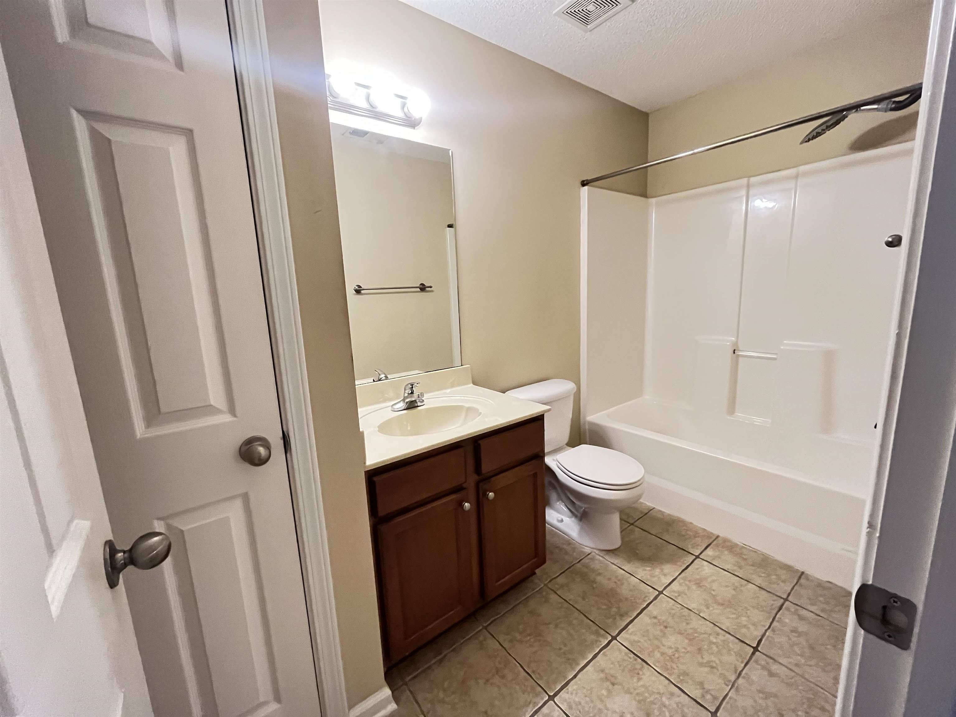 6836 Kamali Ave Property Photo 13