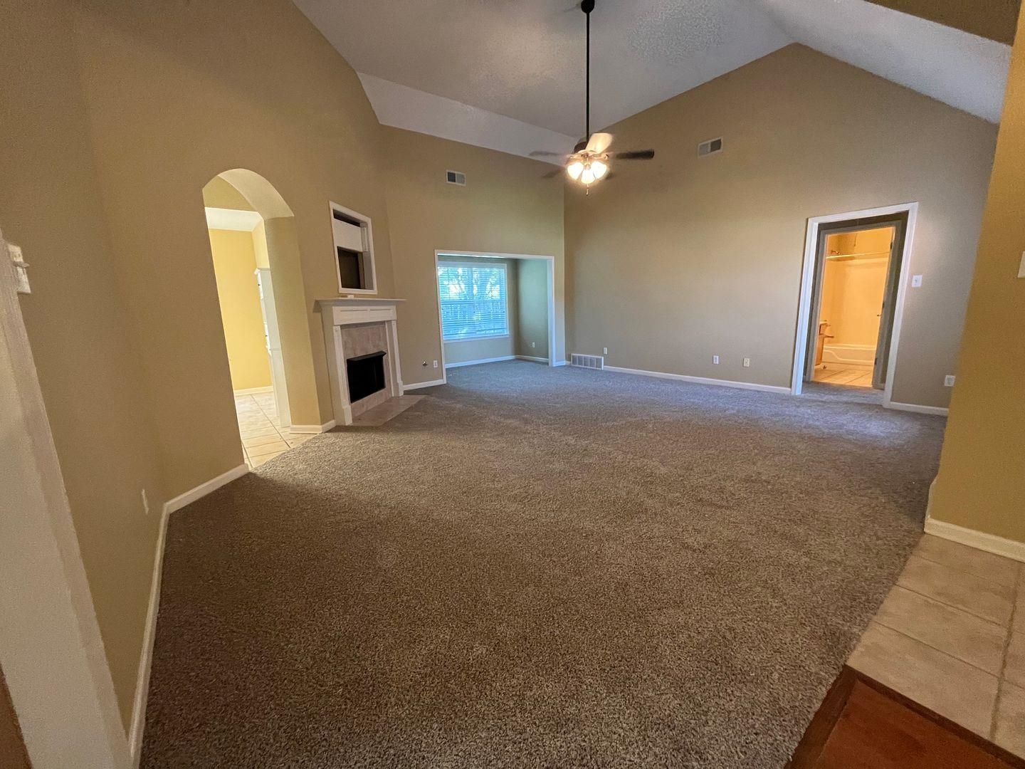 9150 Hervay Cv Property Photo 2