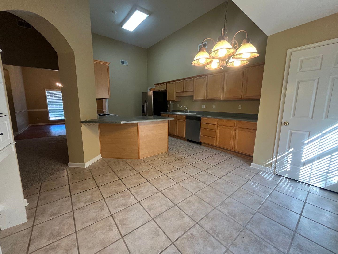 9150 Hervay Cv Property Photo 7