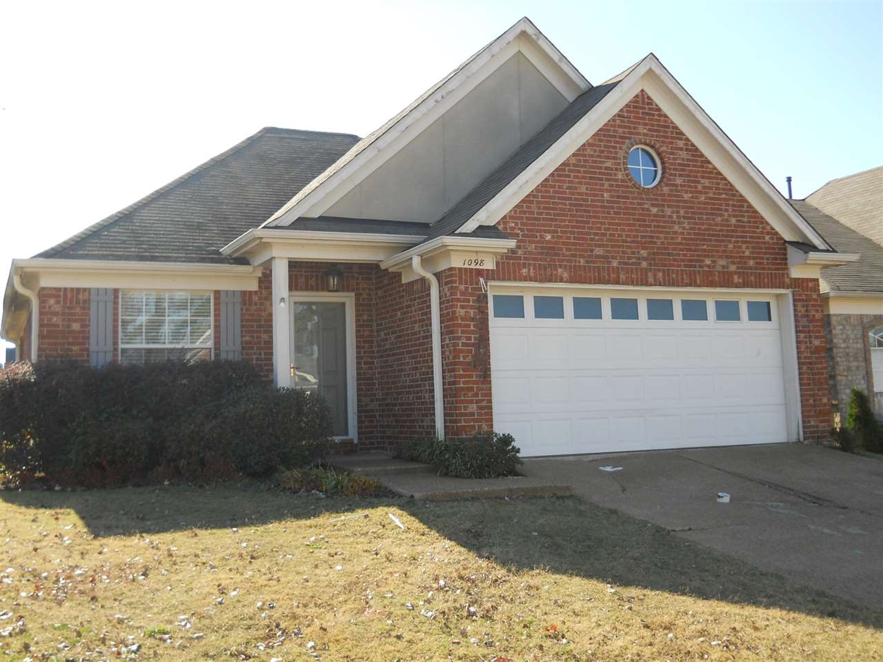1098 Breezy Valley Dr Property Photo 1