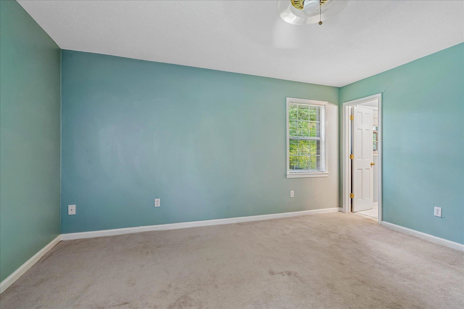 1528 Holly Hill Dr Property Photo 14