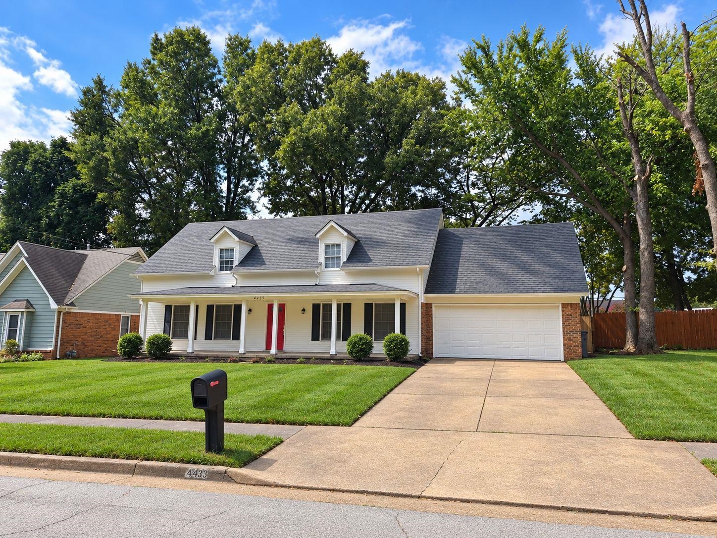 4439 GREEN CREEK DR Property Photo 1