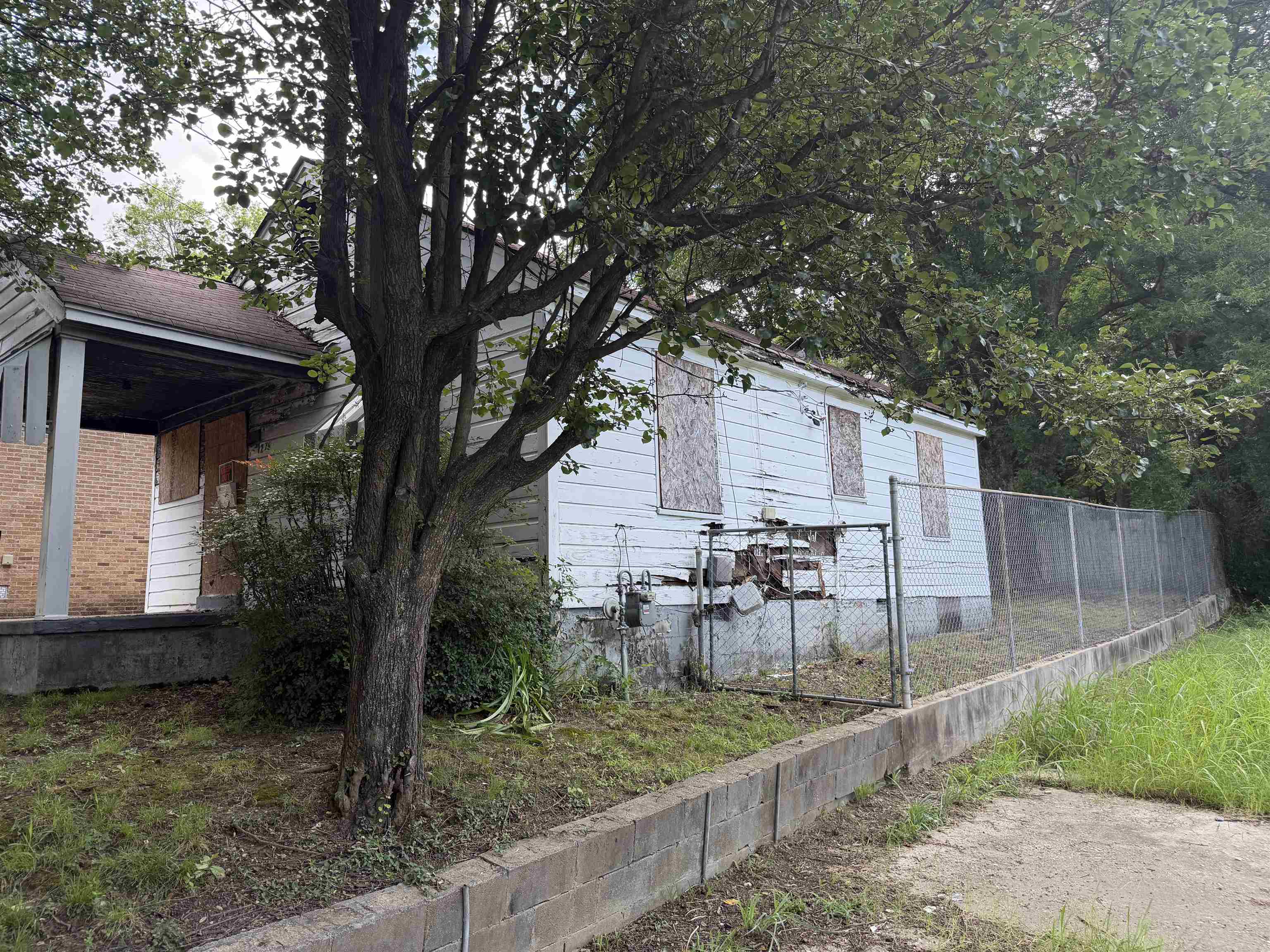 1276 Dunnavant St Property Photo 3