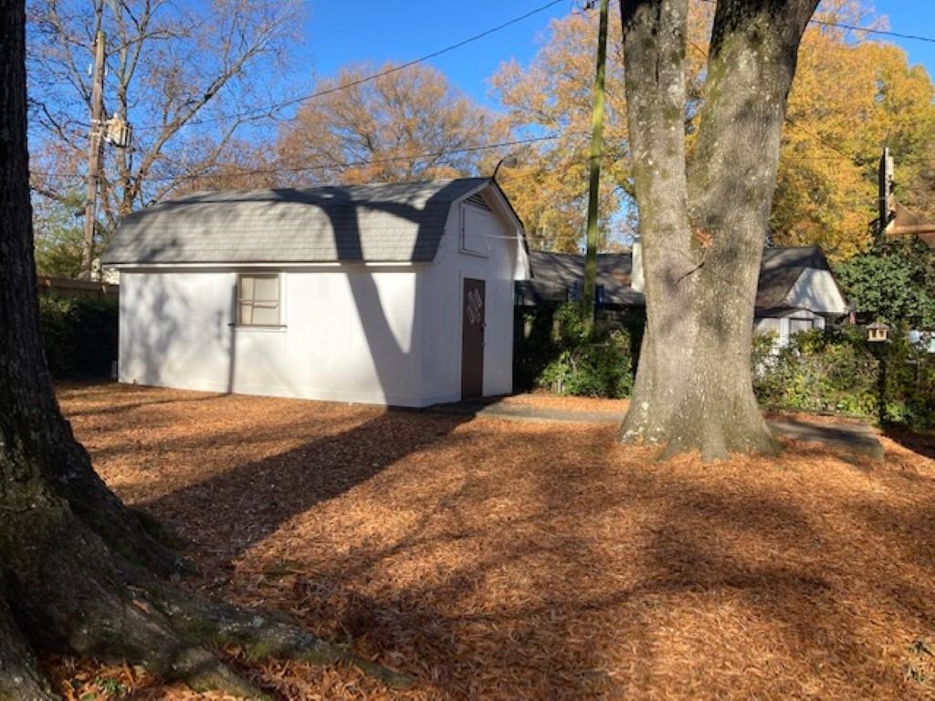 5386 Denwood Ave Property Photo 26