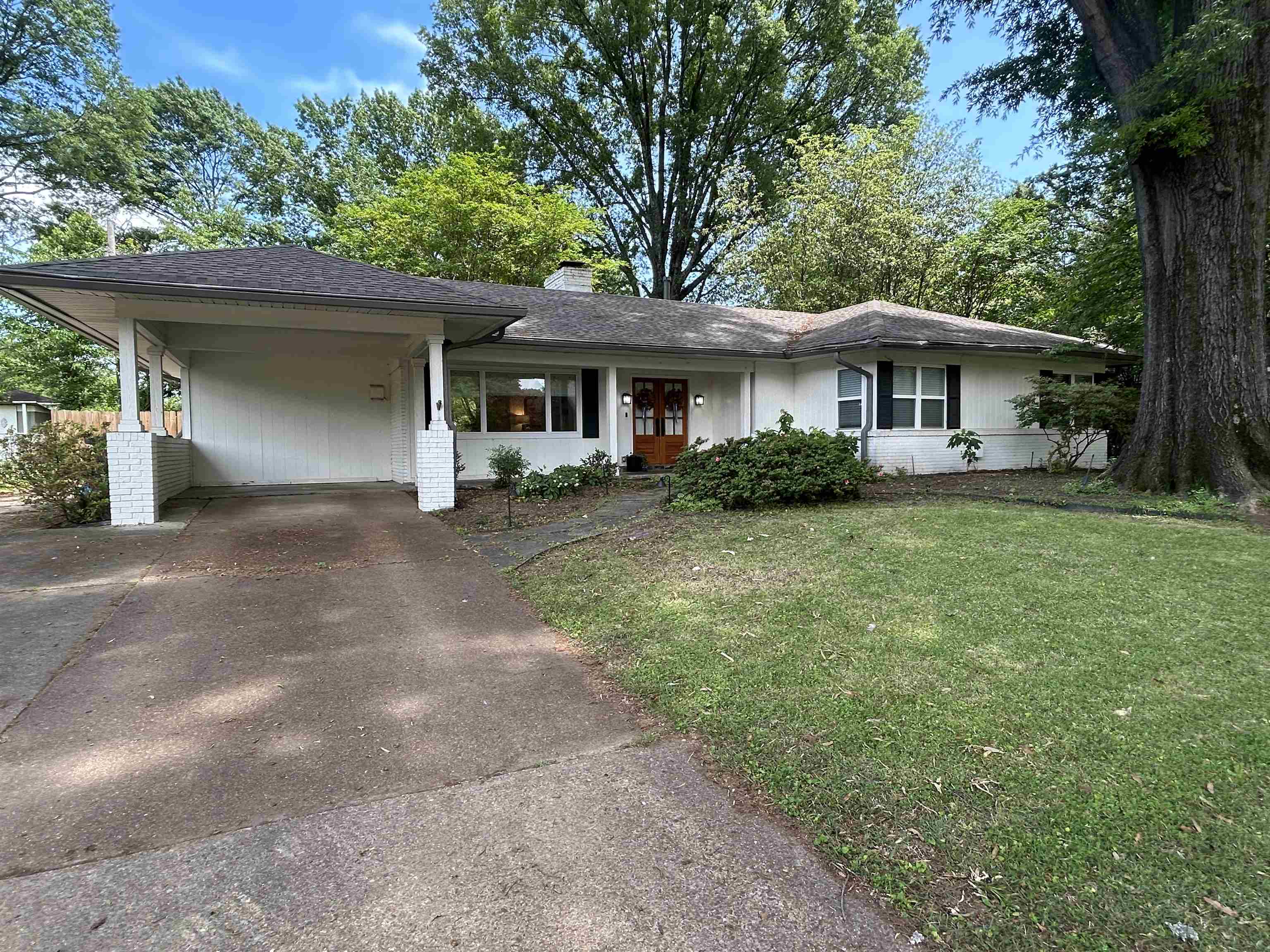 286 BELHAVEN ST Property Photo 1