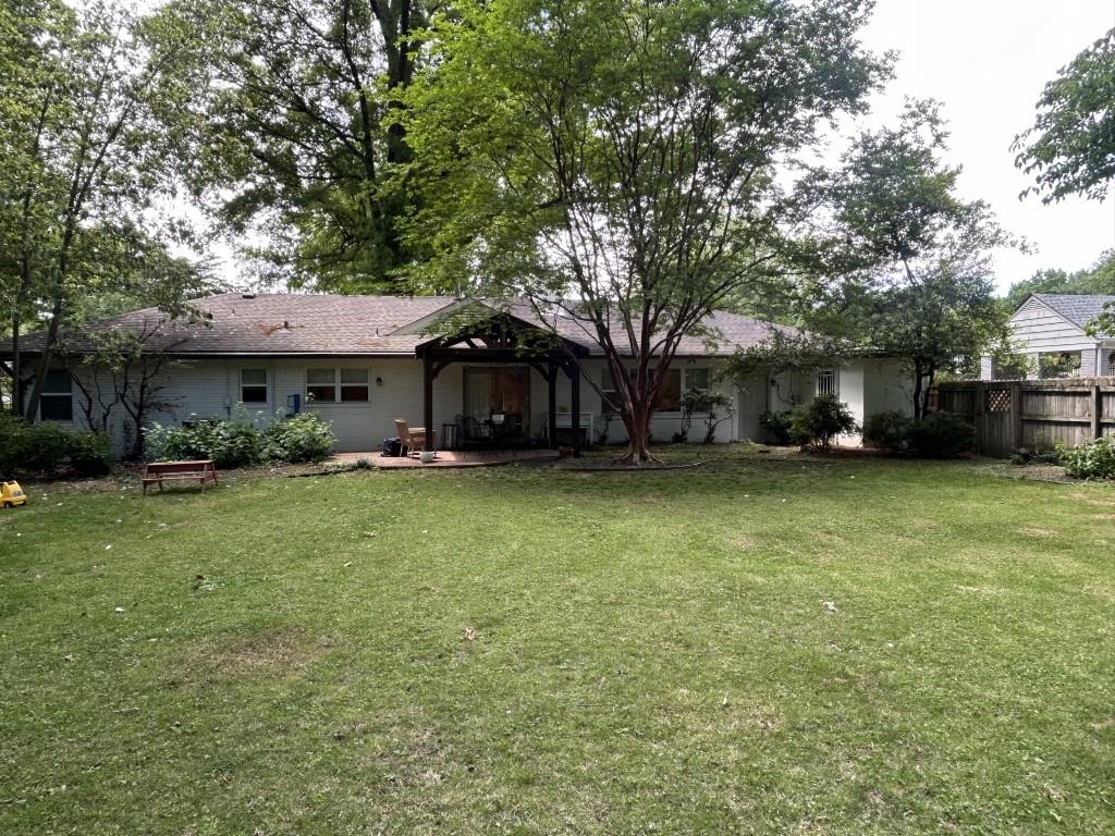 286 Belhaven St Property Photo 3