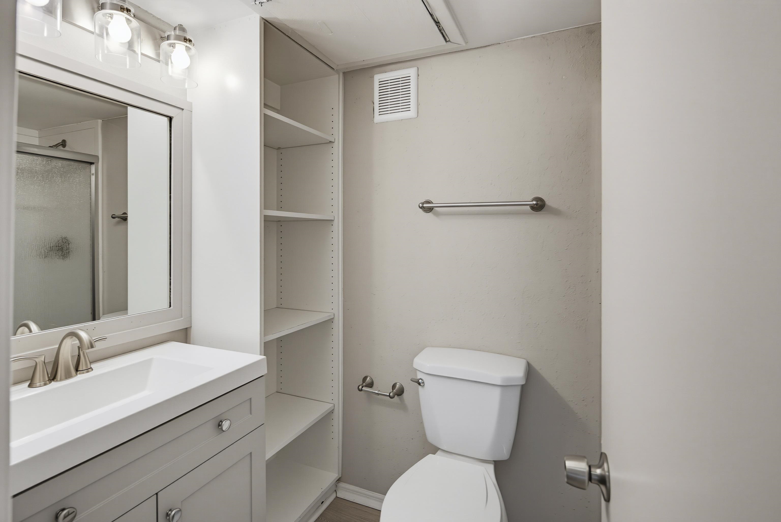6744 Quail Hollow Ct 1 Property Photo 13