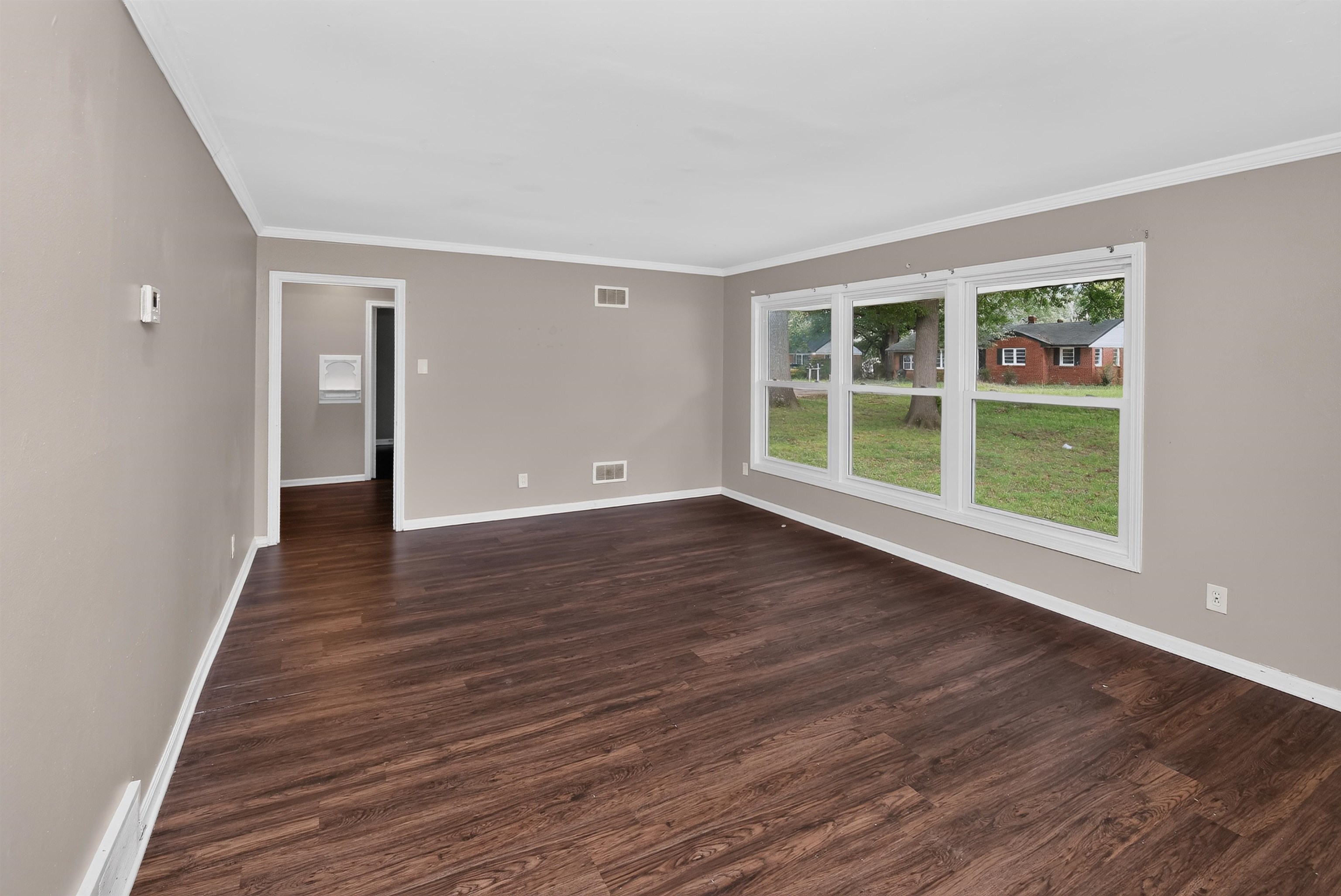 329 Sullivan Dr Property Photo 9