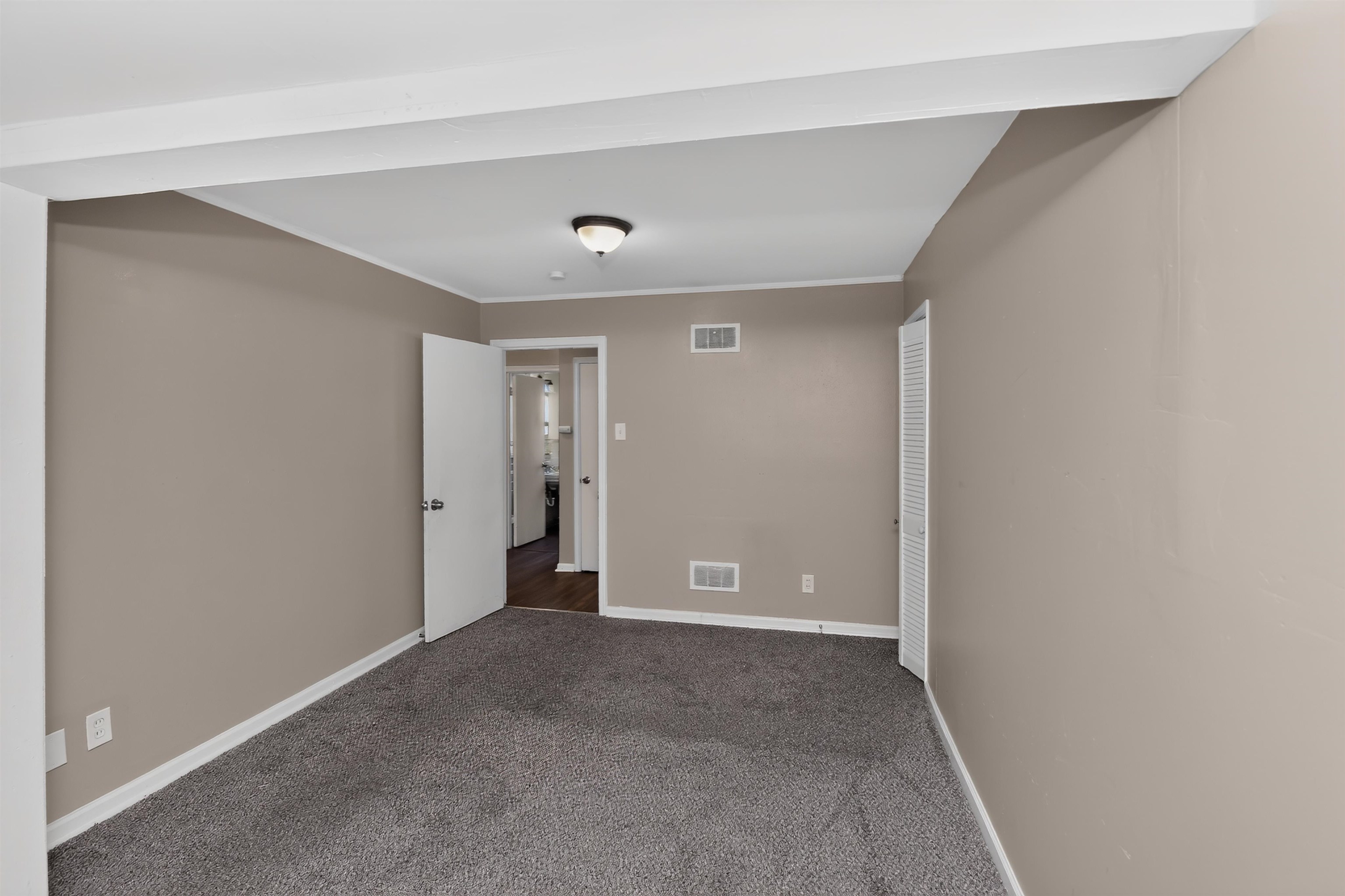 329 Sullivan Dr Property Photo 24