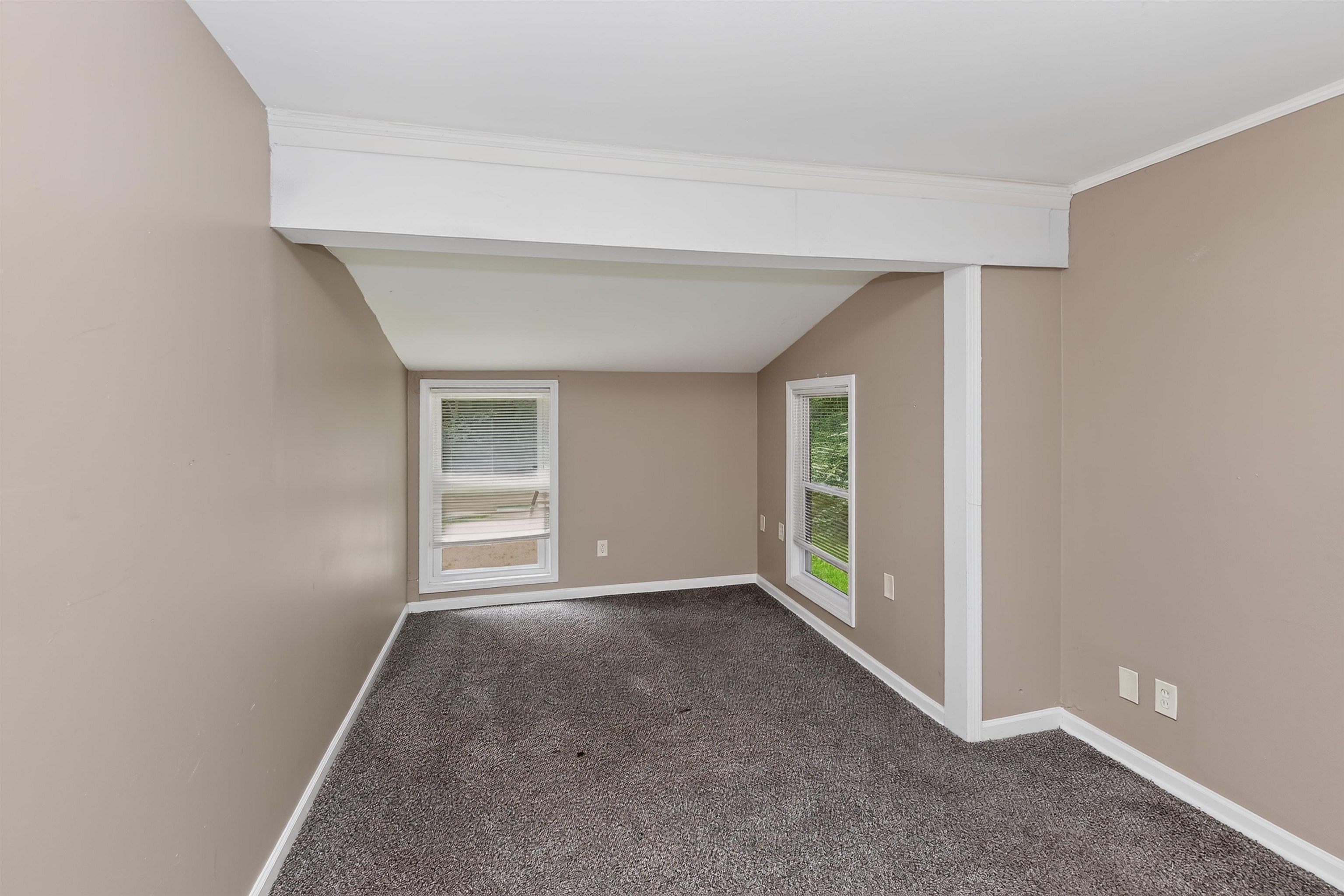 329 Sullivan Dr Property Photo 27