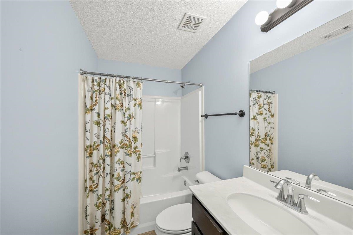 5149 Oliver Grove Ln Property Photo 25