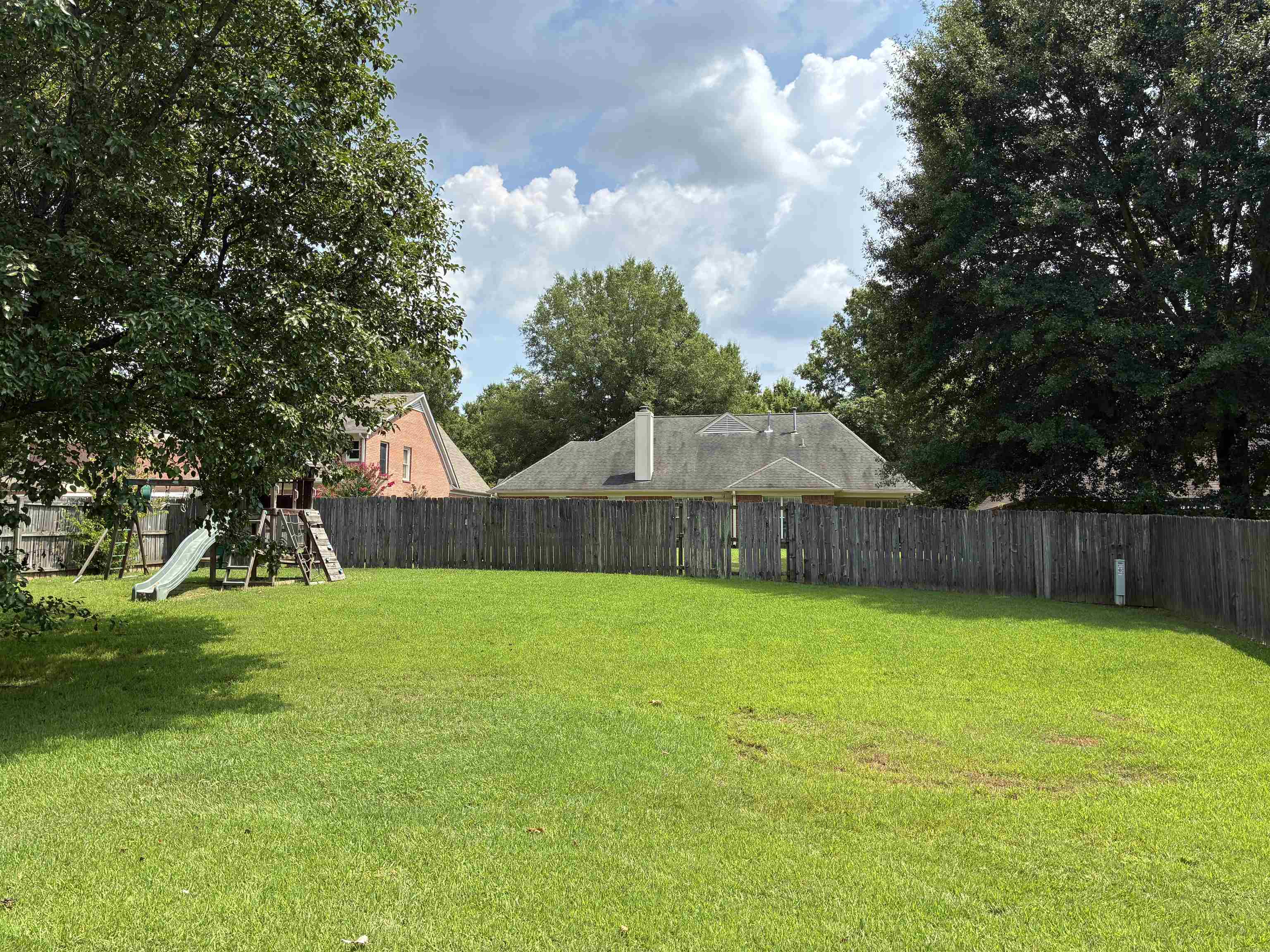 11805 Patrick St Property Photo 13