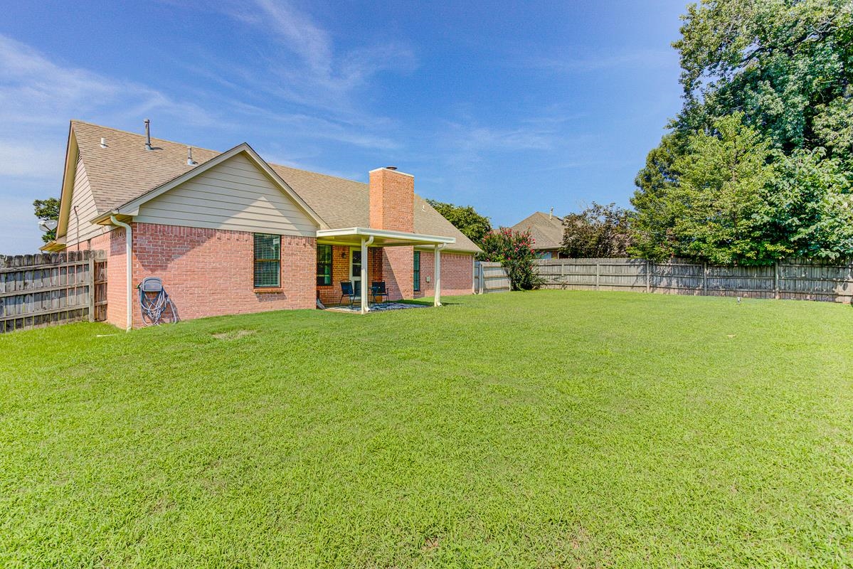 7669 Shadow Hills Dr Property Photo 21
