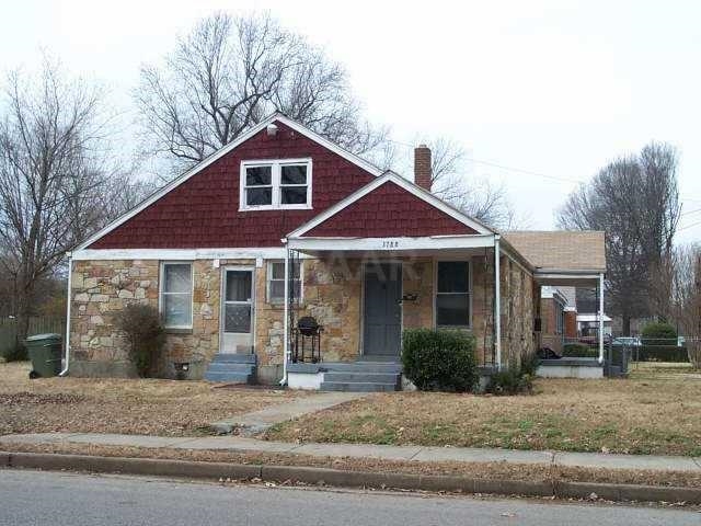 3788 BAYLISS AVE Property Photo 1