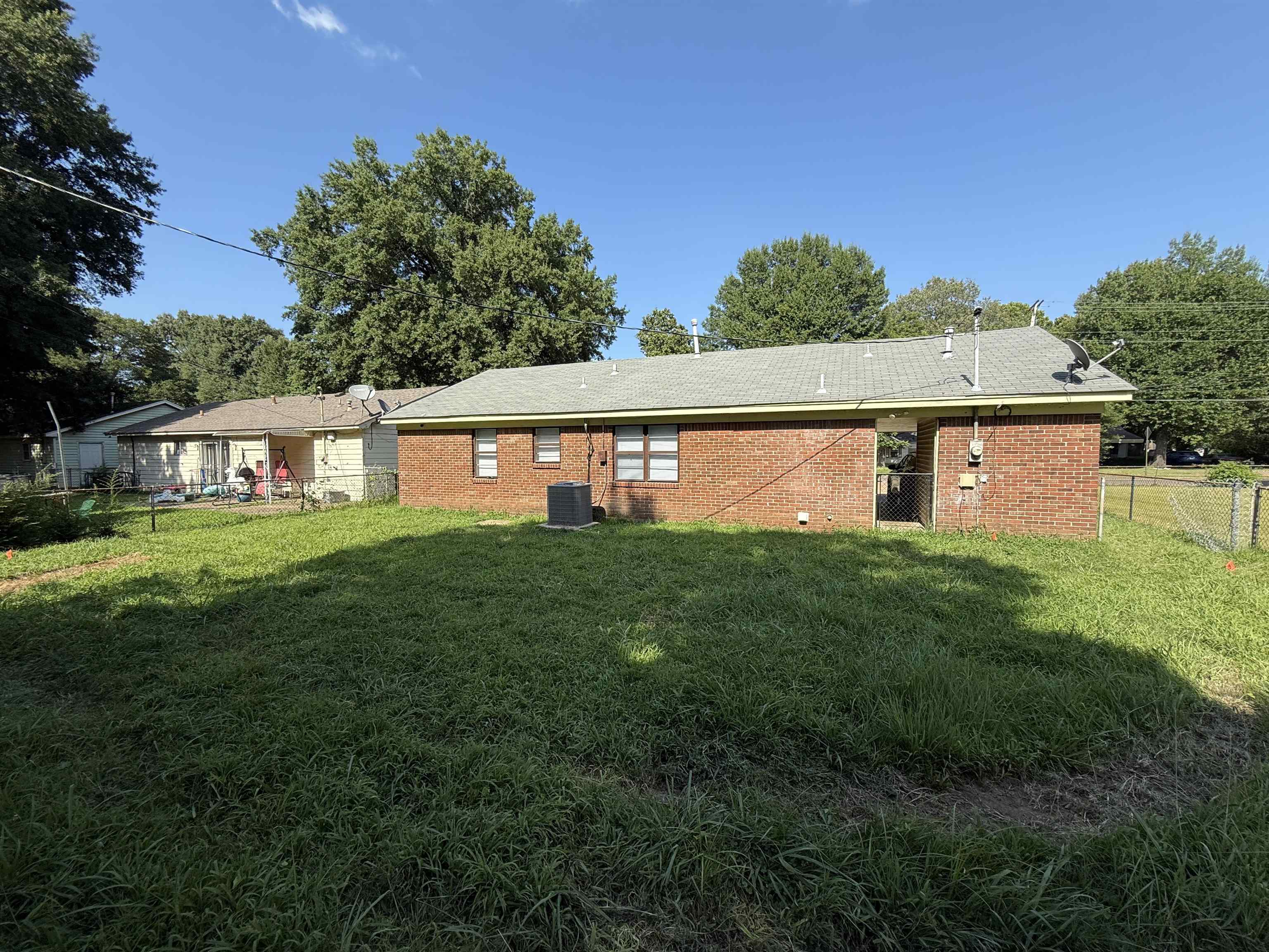 3183 Benjestown Rd Property Photo 3