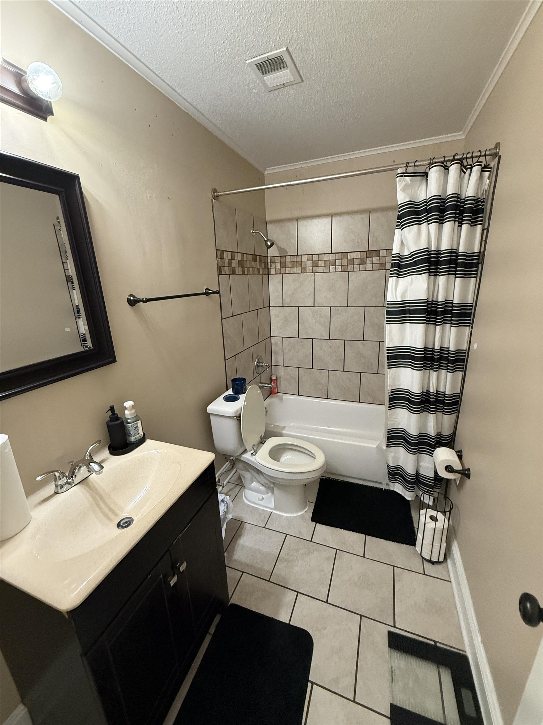 3183 Benjestown Rd Property Photo 6