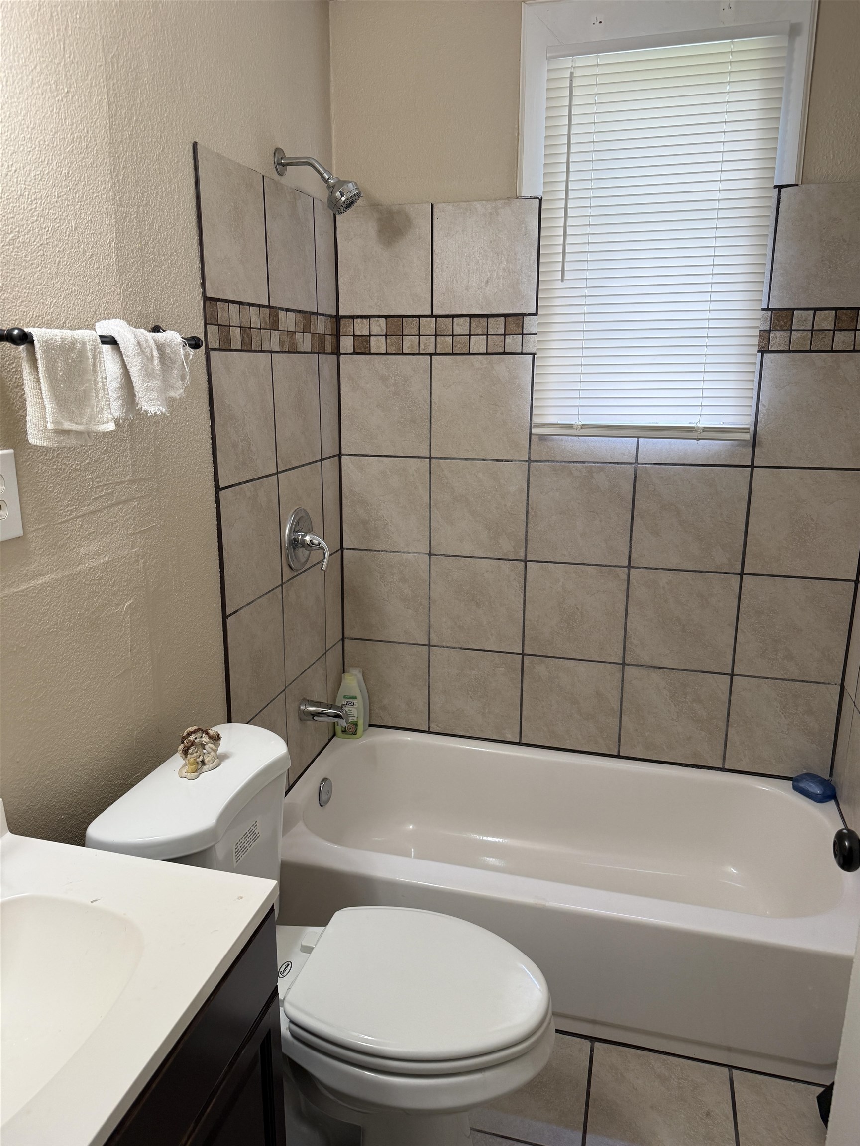 1561 W Dianne Cir Property Photo 8