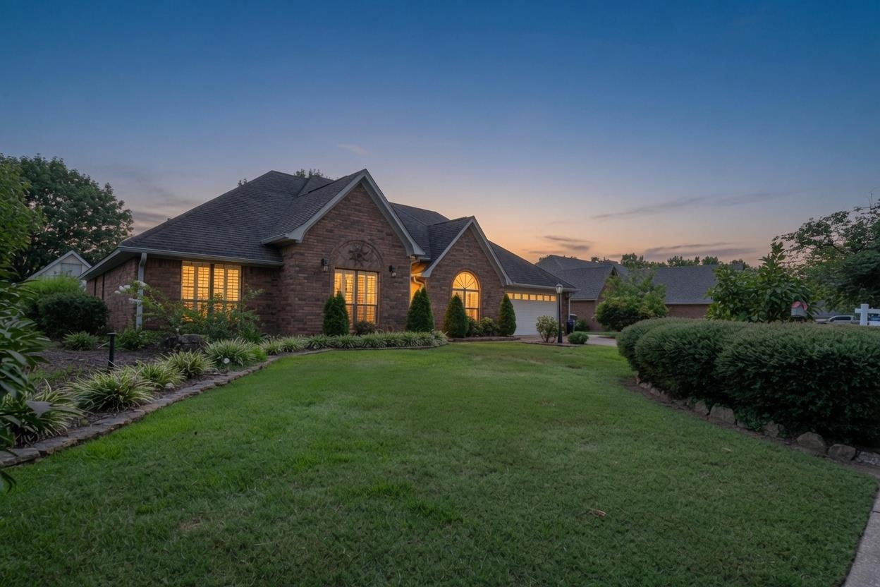 3626 APPLING LAKE DR Property Photo 1