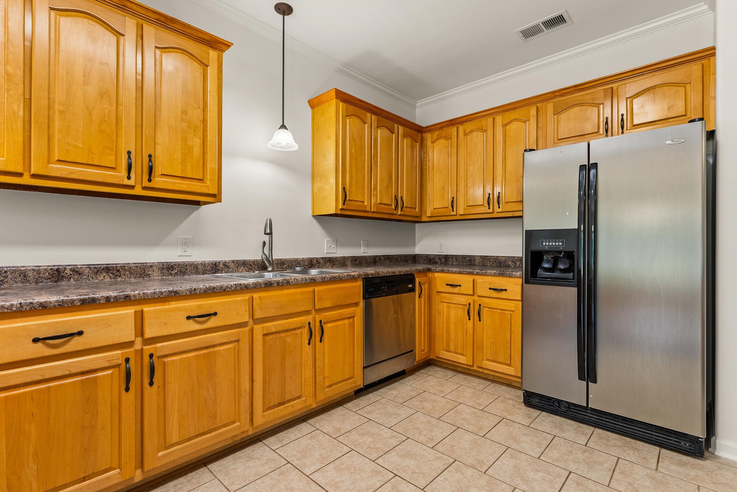 228 Golden Pond Dr Property Photo 18