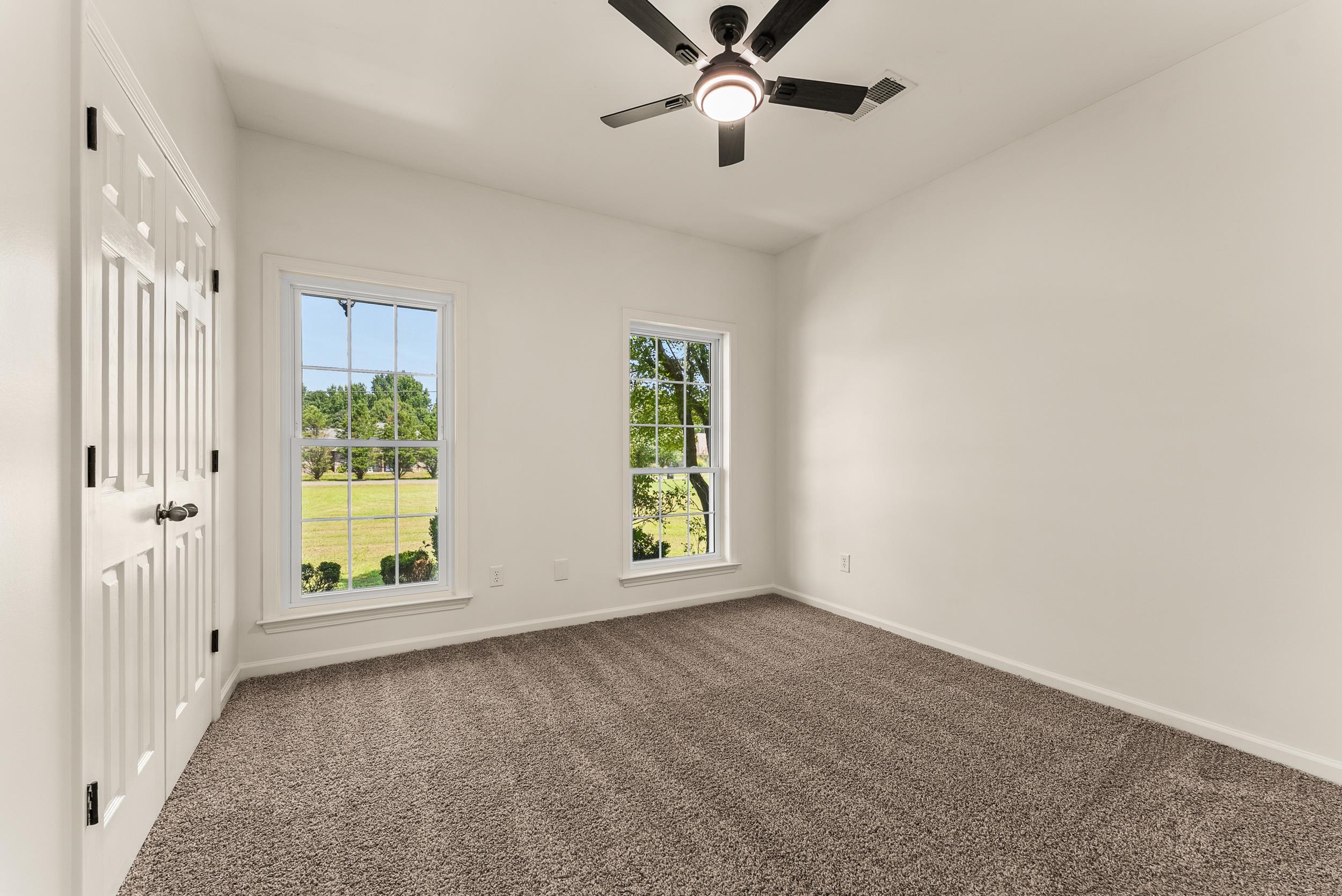 228 Golden Pond Dr Property Photo 24