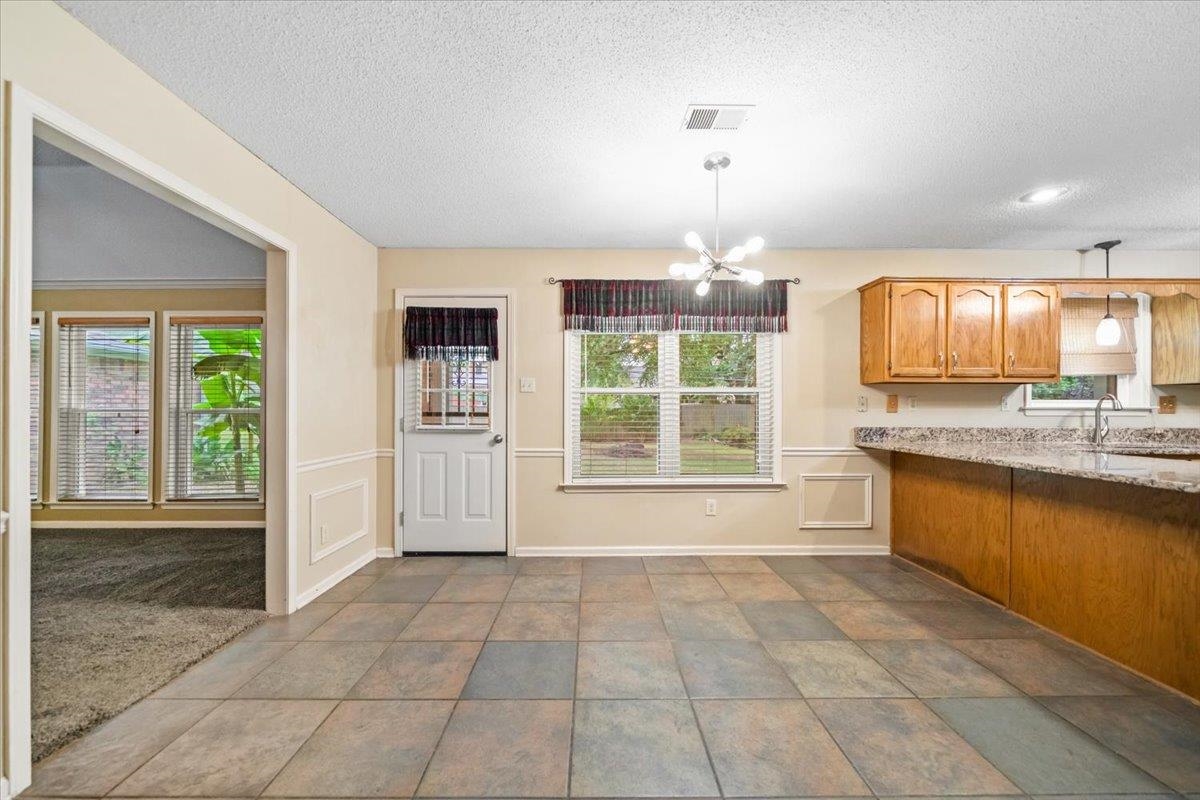 8811 Bazemore Rd Property Photo 9