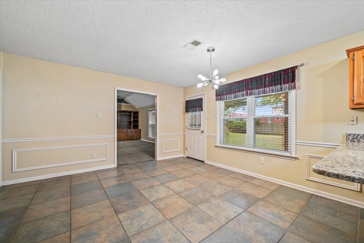 8811 Bazemore Rd Property Photo 10