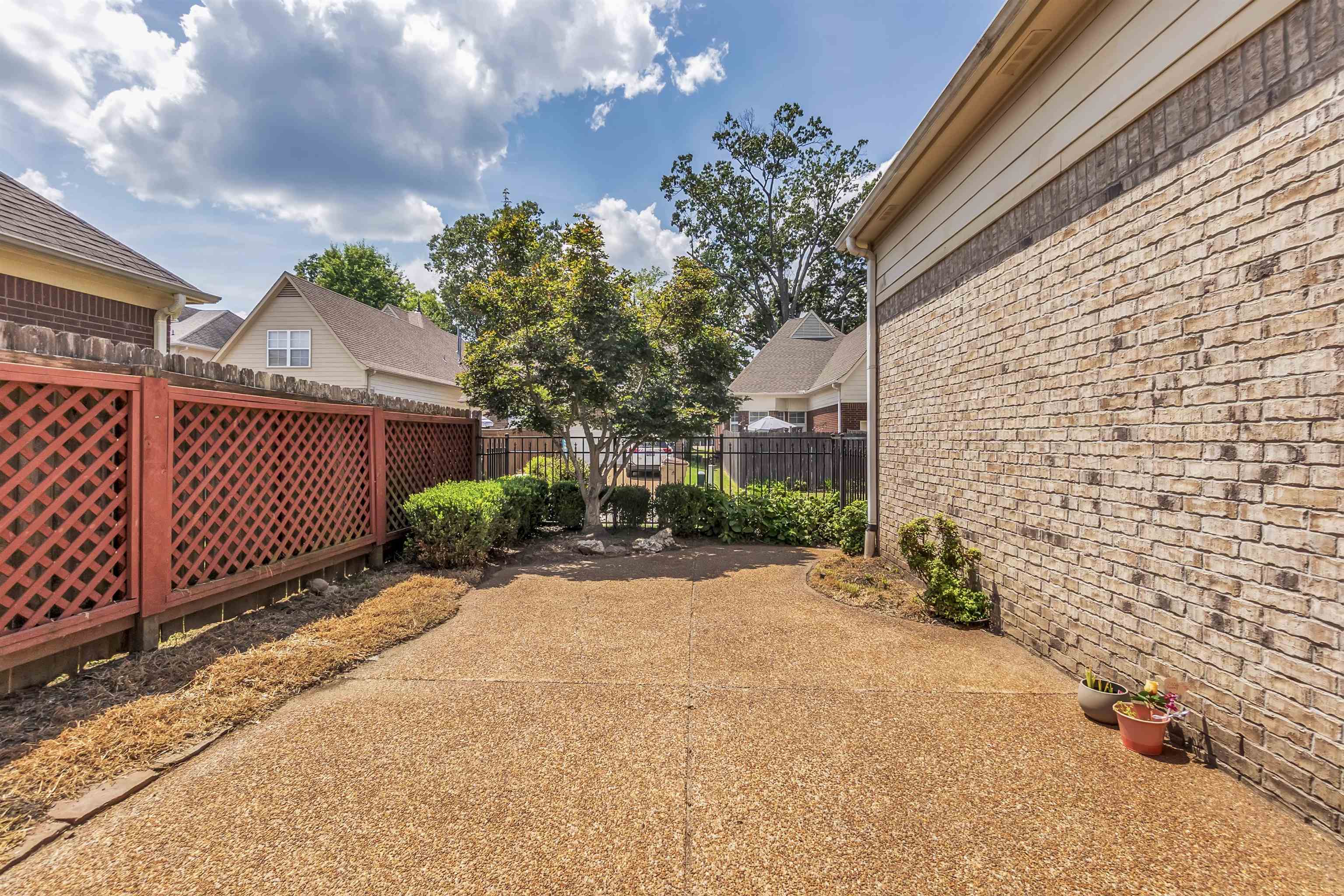 1813 Talisker Dr Property Photo 33