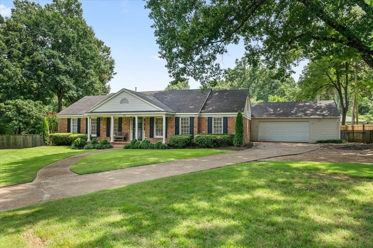 5471 Rich Rd Property Photo 2
