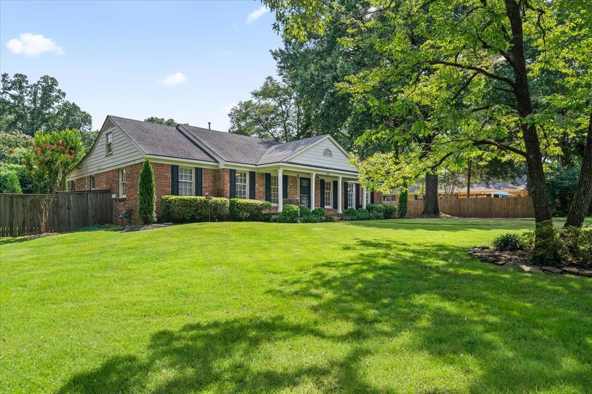 5471 Rich Rd Property Photo 3