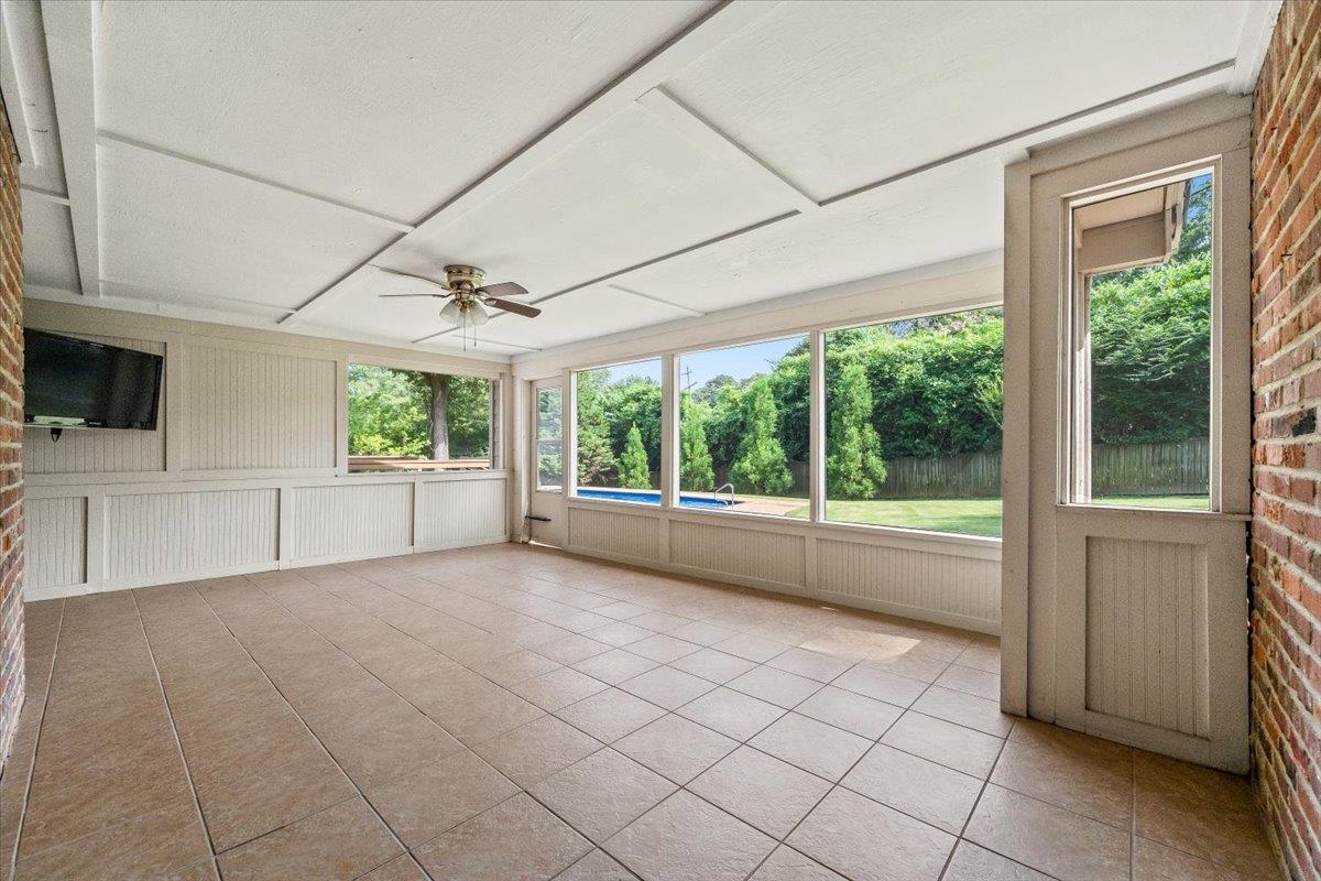 5471 Rich Rd Property Photo 28