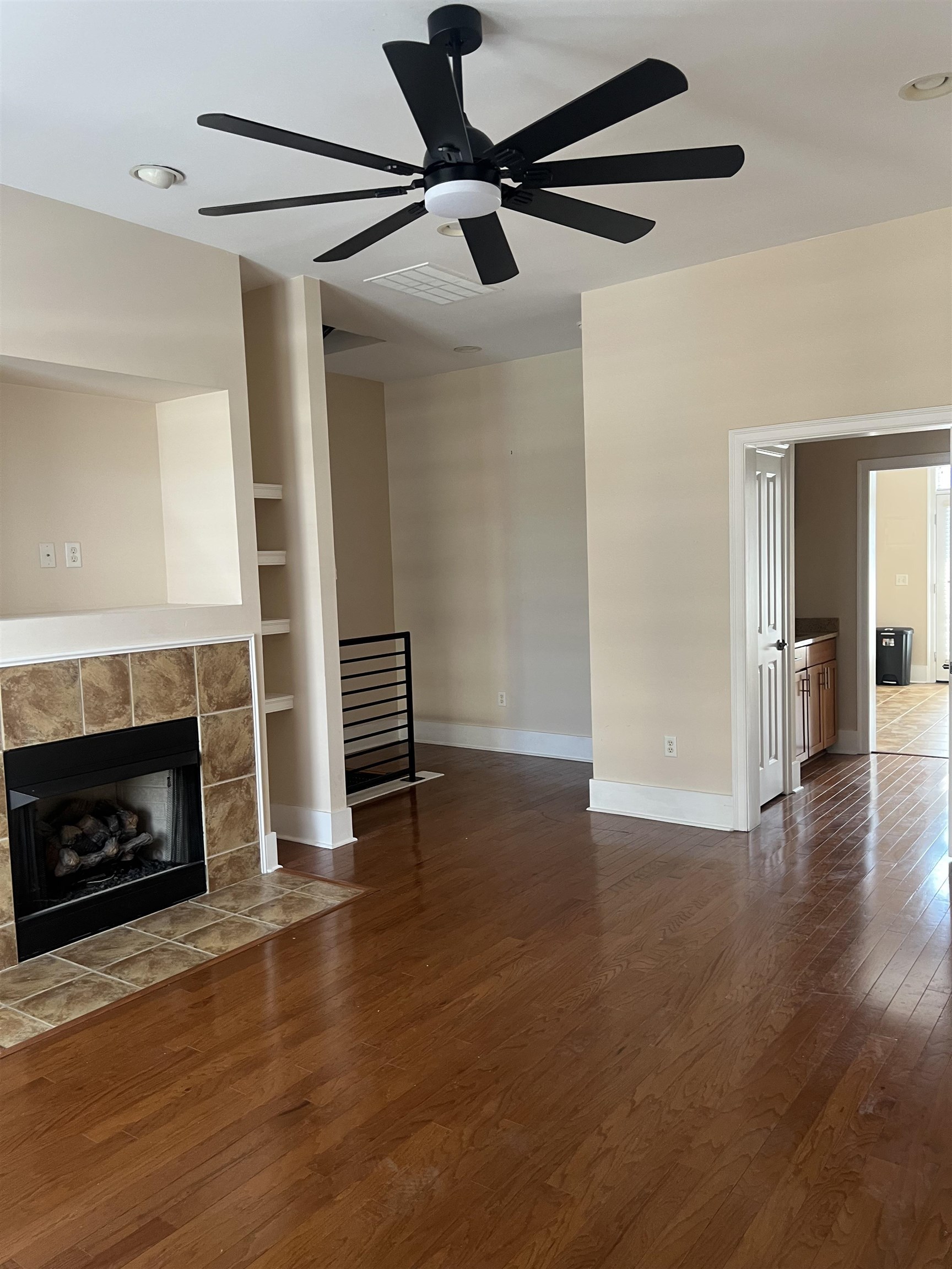 615 Denmark Dr 202 Property Photo 8