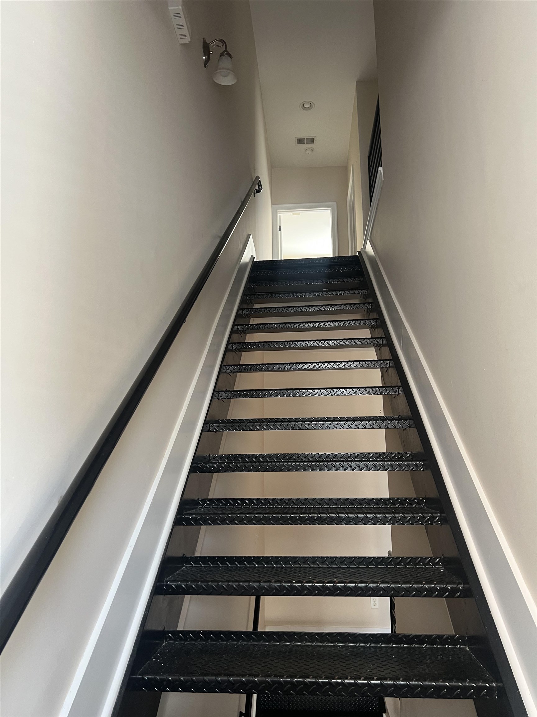 615 Denmark Dr 202 Property Photo 19