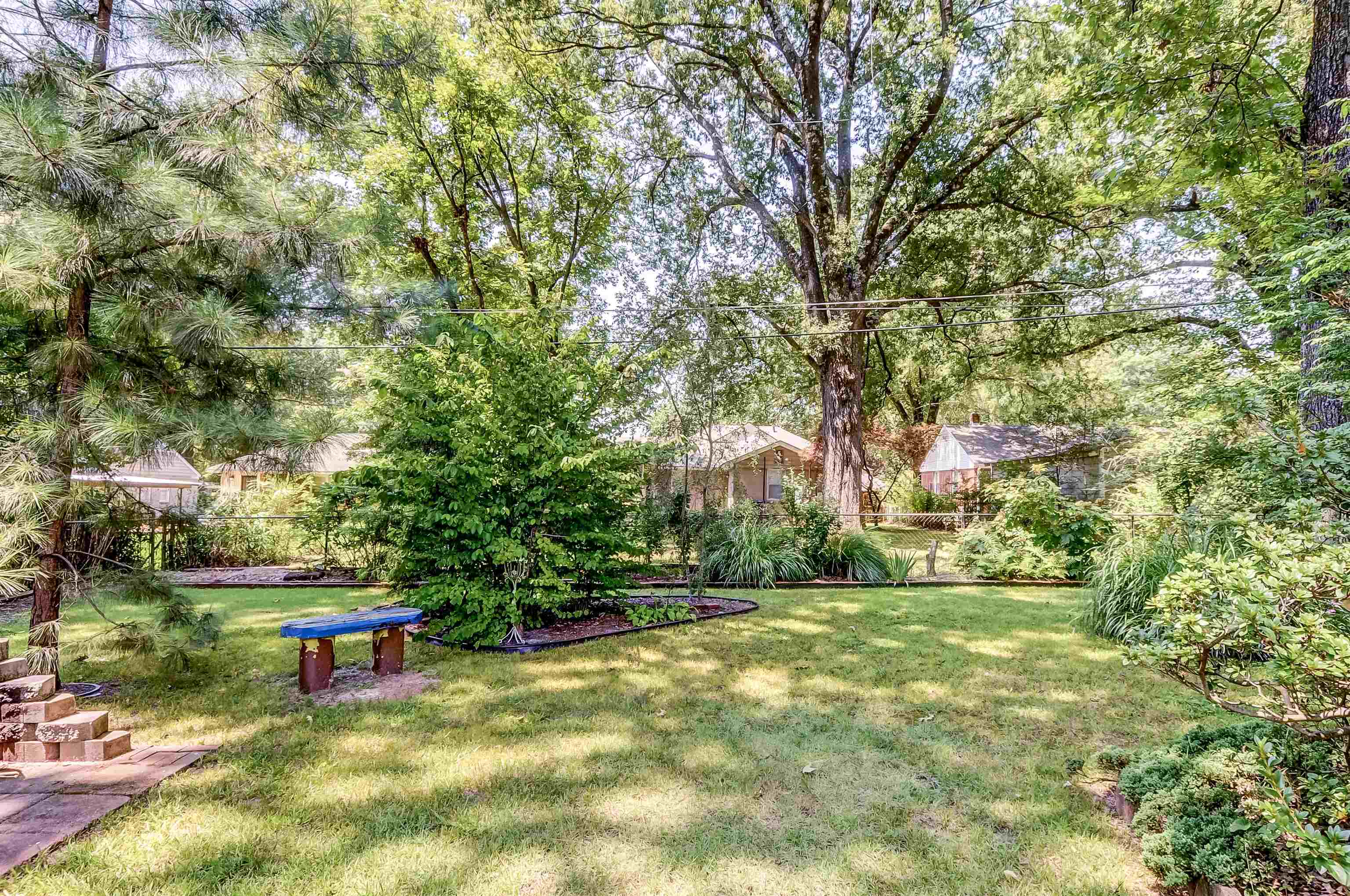 1227 Colonial Rd Property Photo 34
