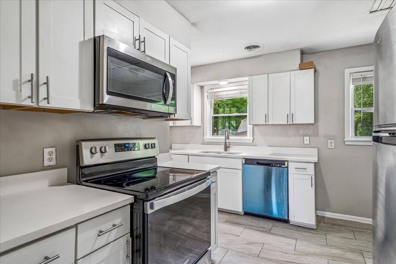 5113 Helene Dr Property Photo 12