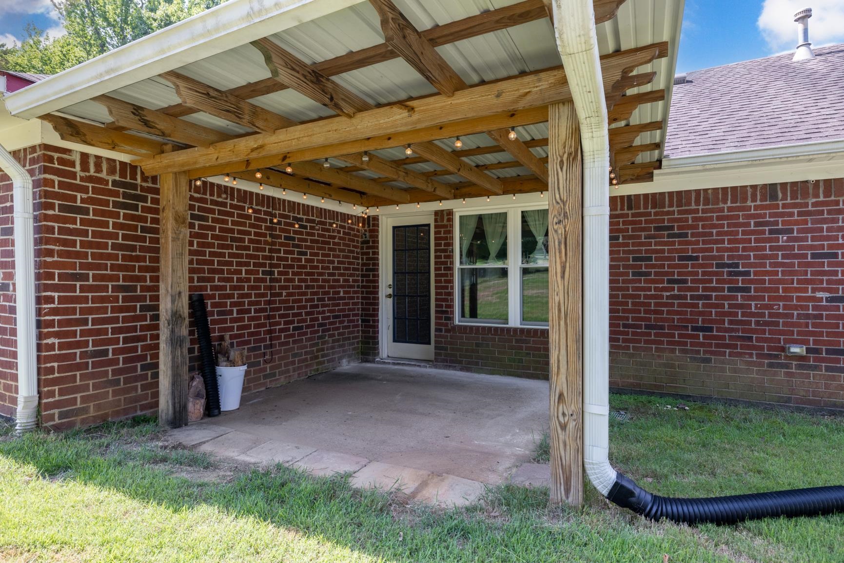 92 Brenda Dr Property Photo 29