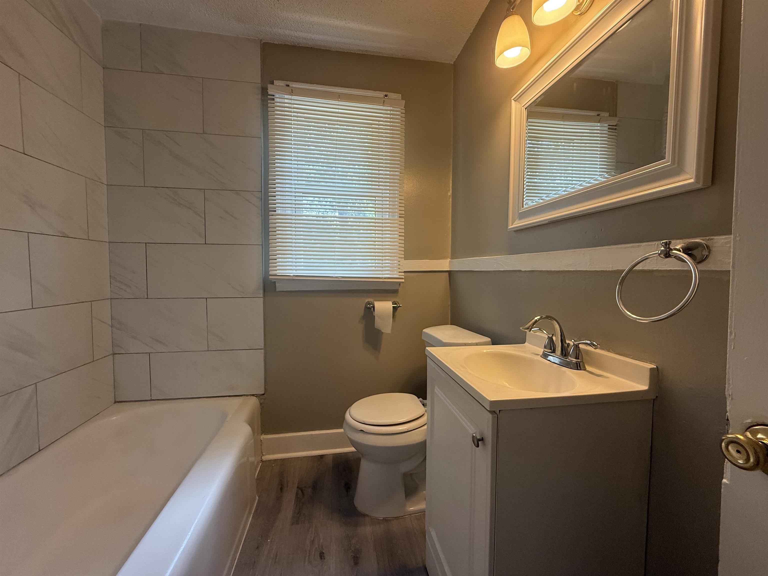 2982 Kingston Dr Property Photo 9