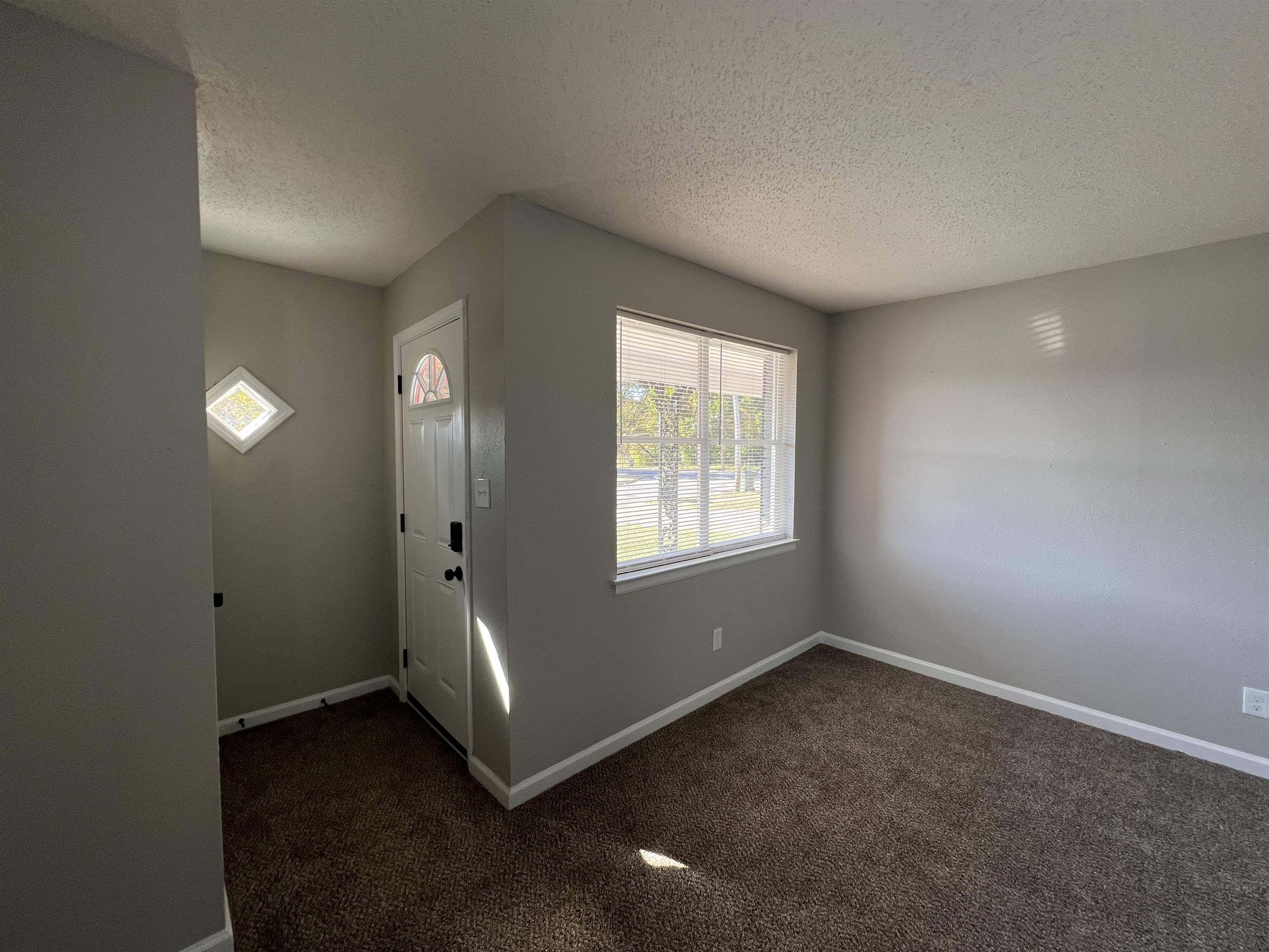 2416 Charjean Cv Property Photo 5
