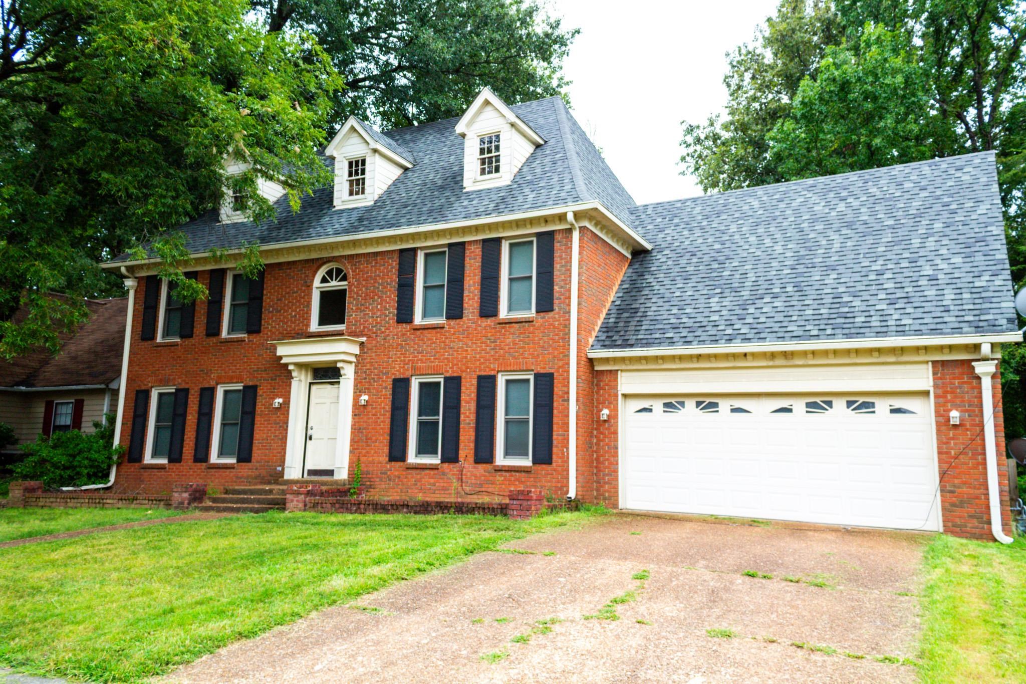 7241 GERMANSHIRE LN Property Photo 1