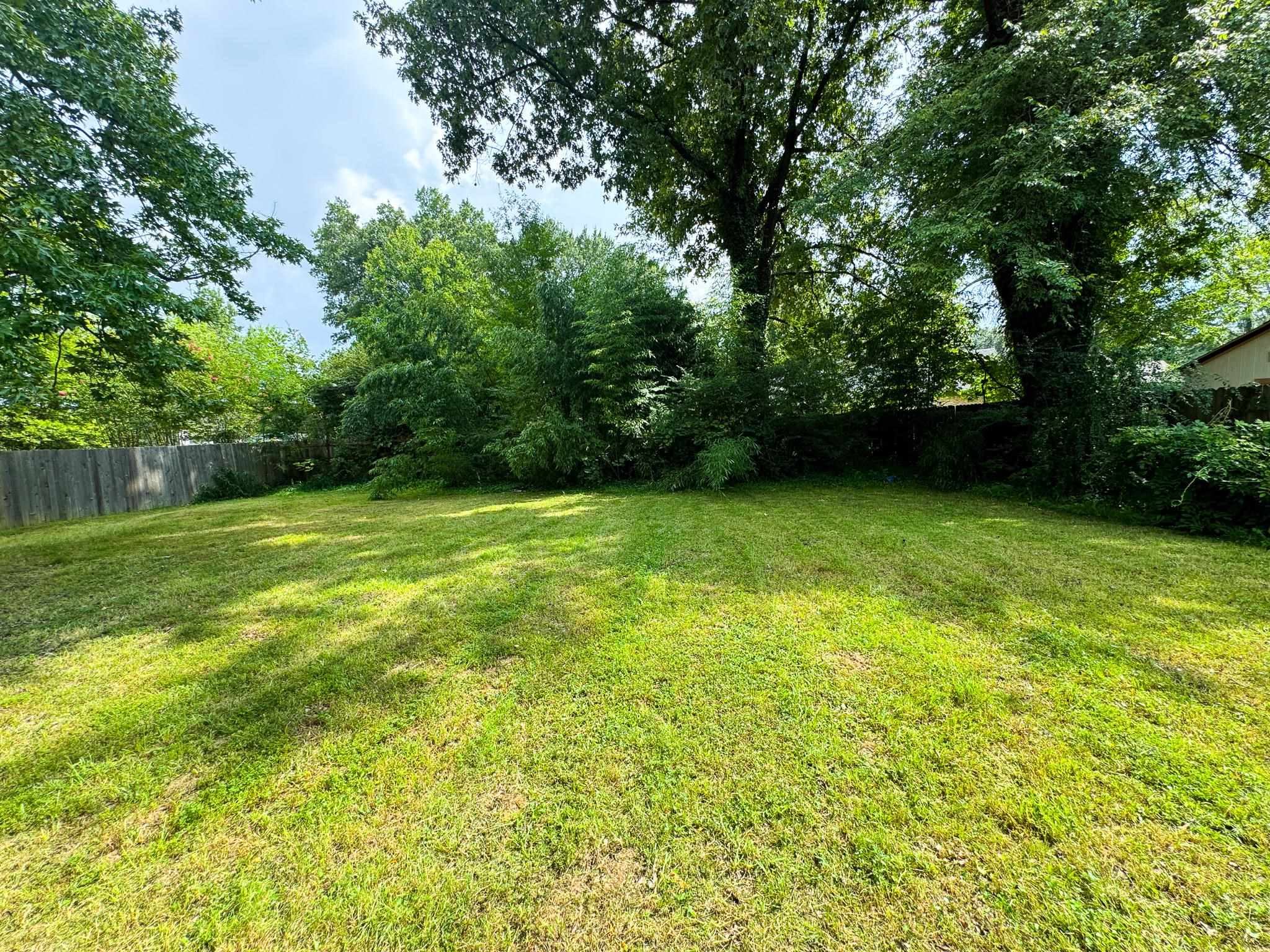7241 Germanshire Ln Property Photo 30