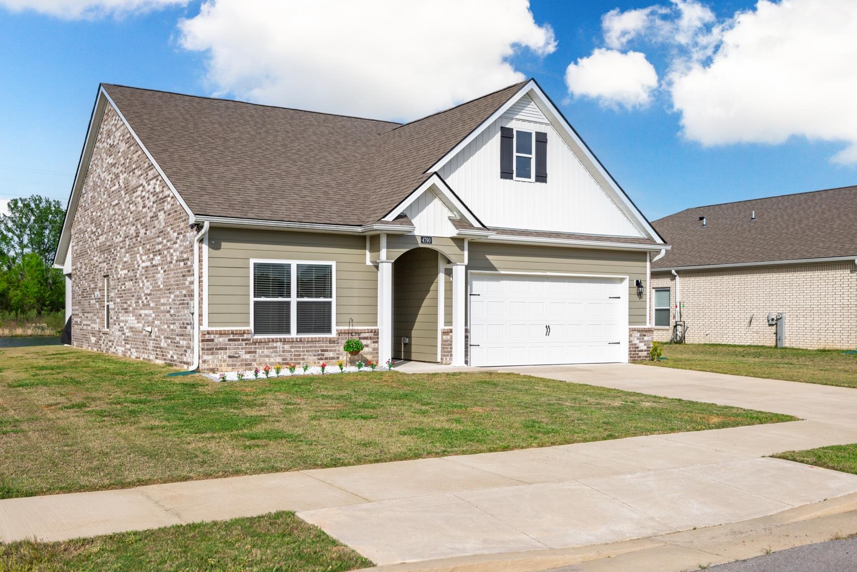 4790 Barrett Oaks Dr Property Photo 4