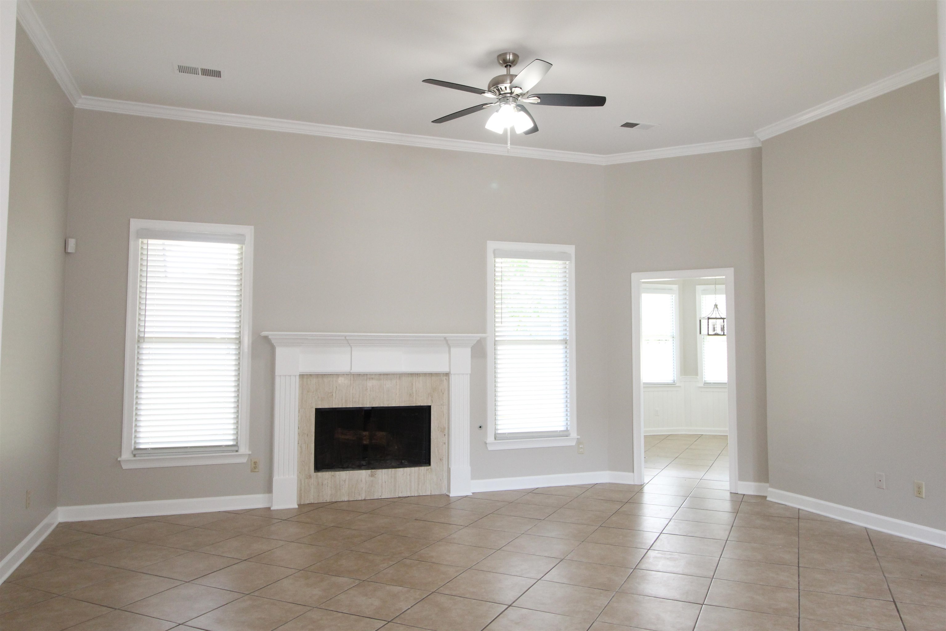 1800 Mill Glen Cv Property Photo 3
