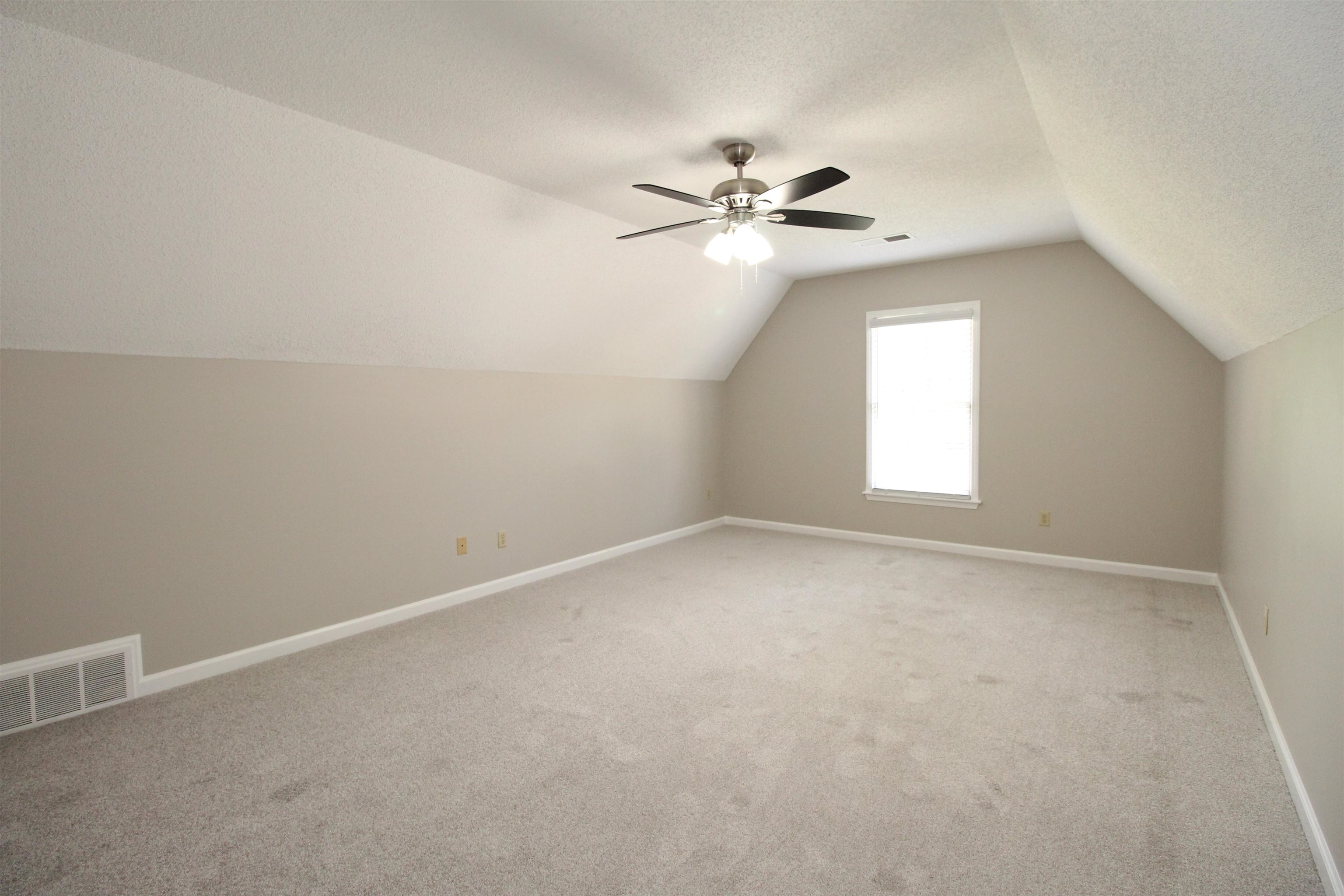 1800 Mill Glen Cv Property Photo 15