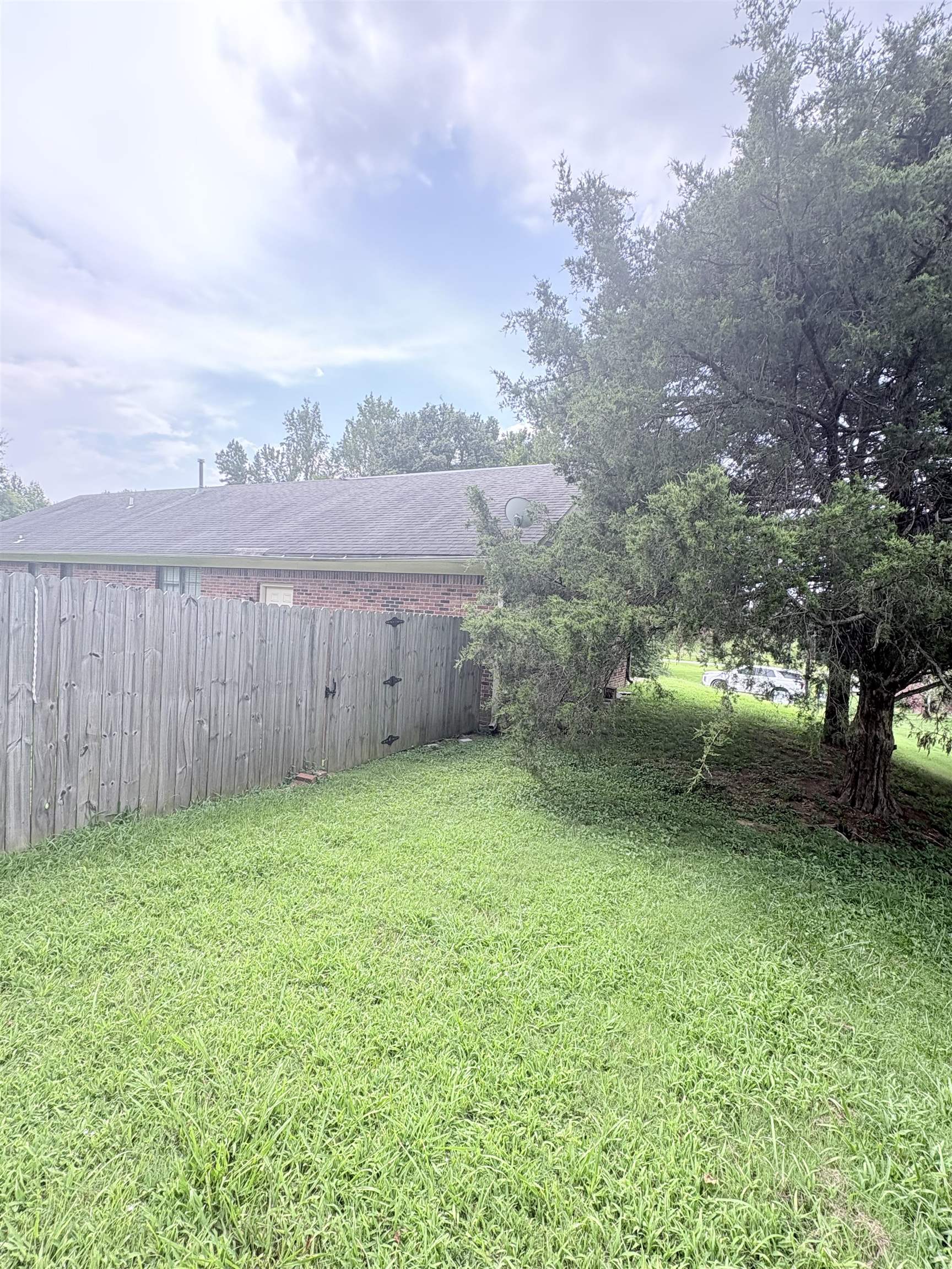 66 Brenda Dr S Property Photo 3