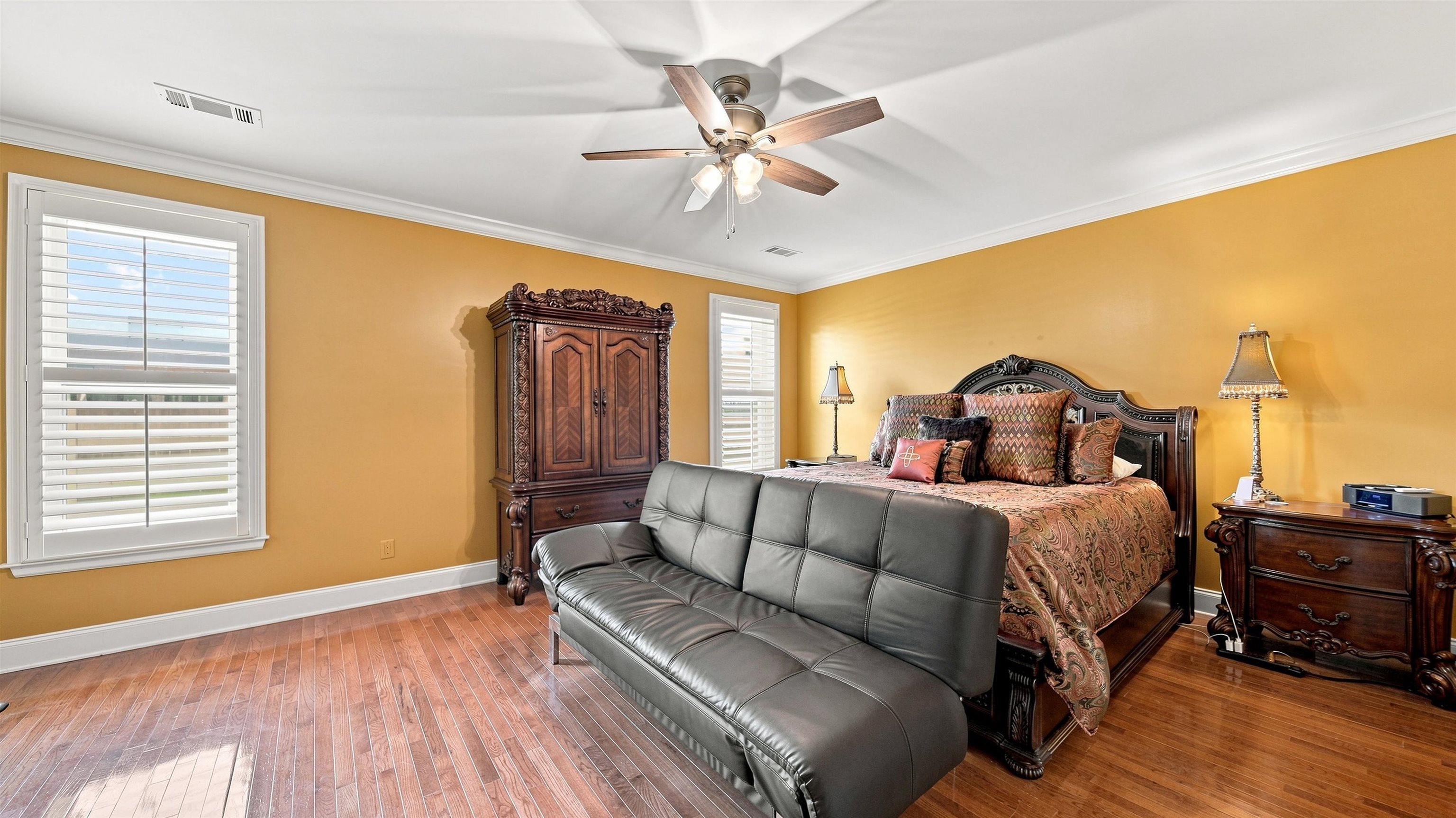 1596 Brackenshire Ln Property Photo 28