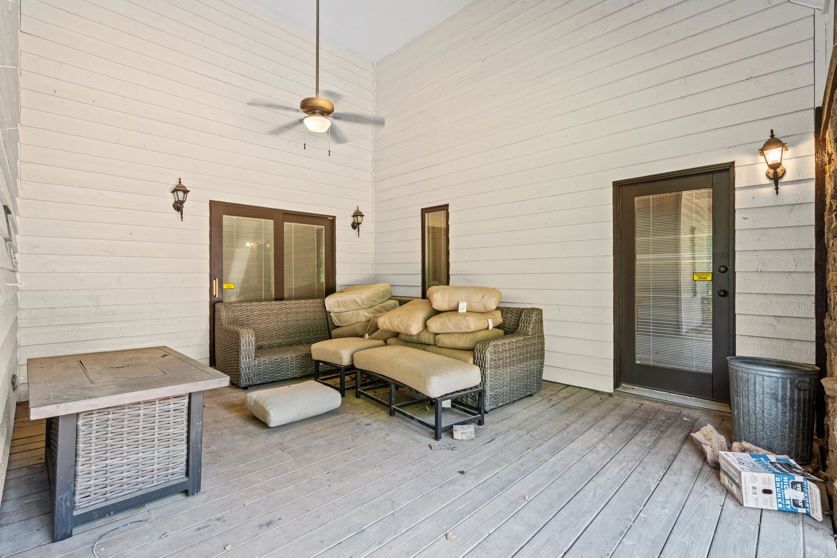 9221 Hillman Way Dr Property Photo 35