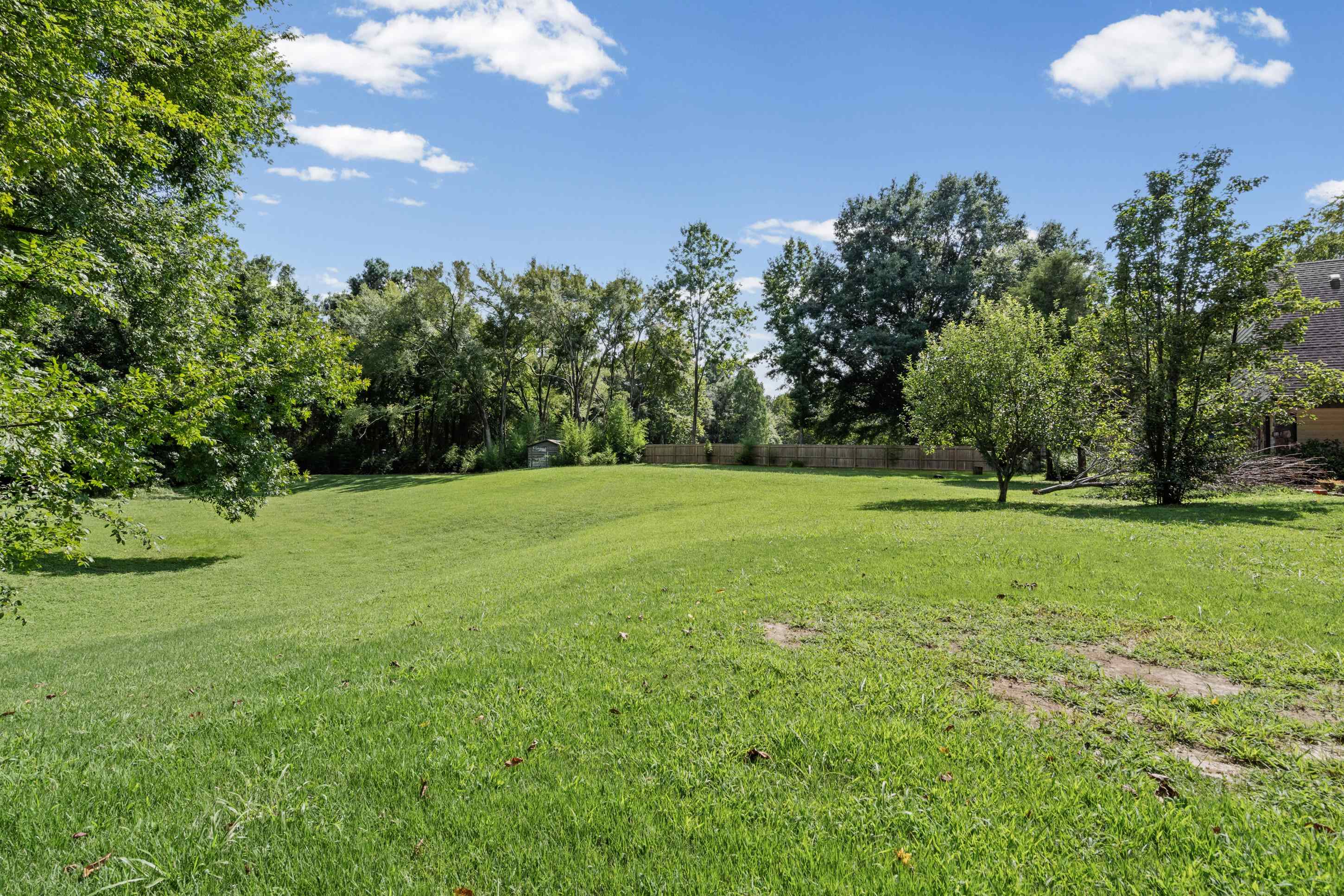 9221 Hillman Way Dr Property Photo 36