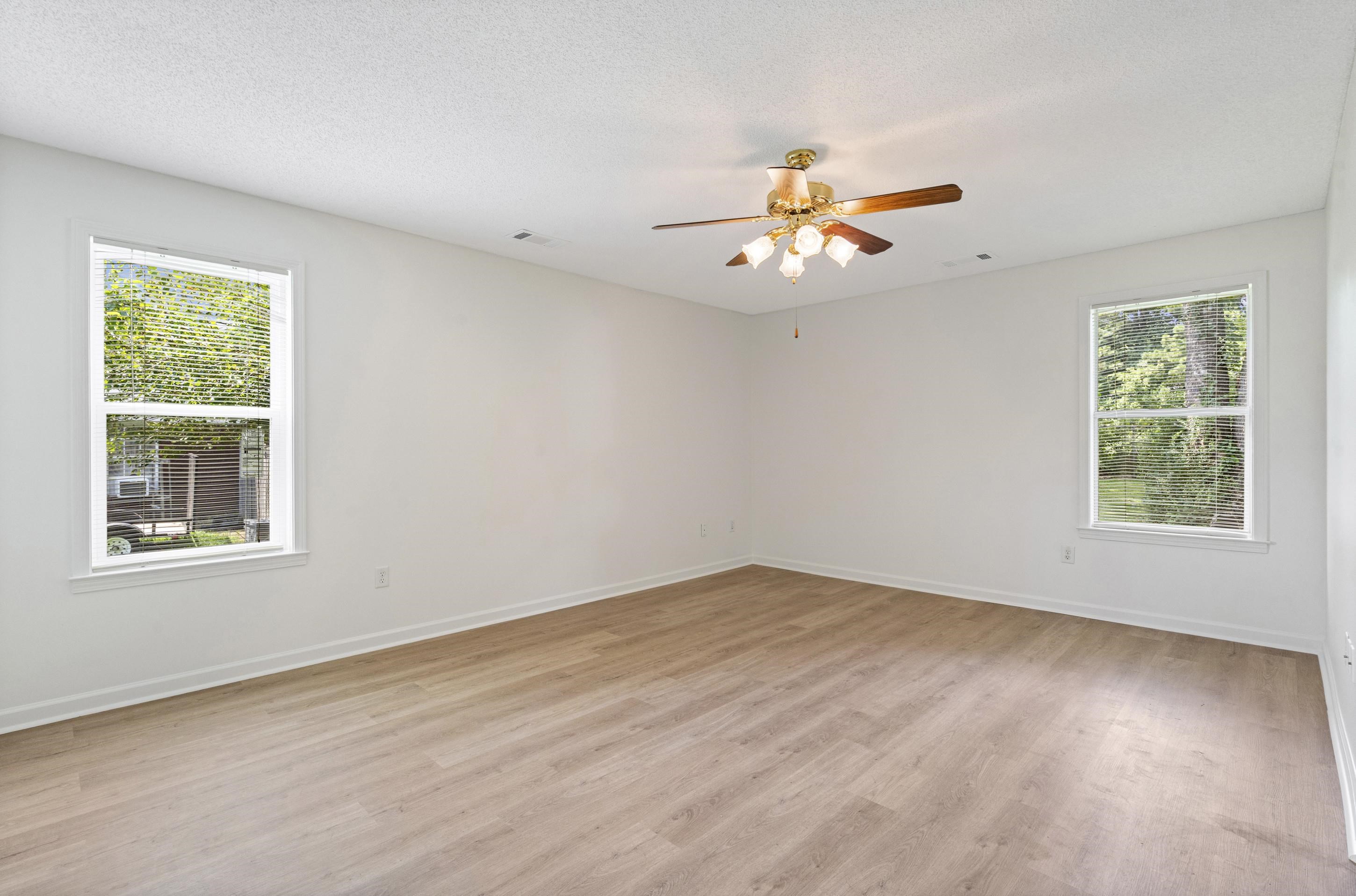 120 Lindsey Marie Ln Property Photo 10