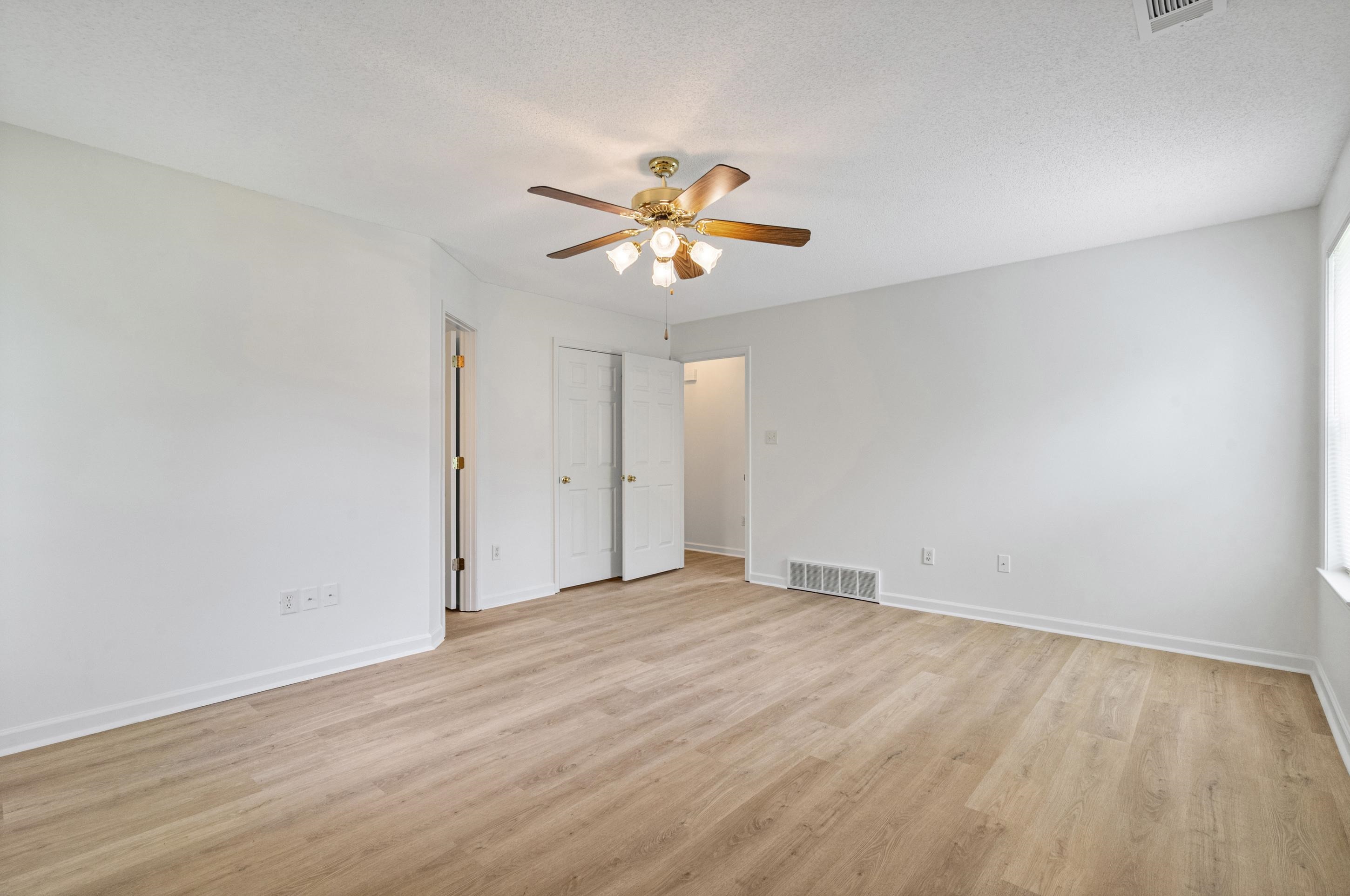 120 Lindsey Marie Ln Property Photo 11