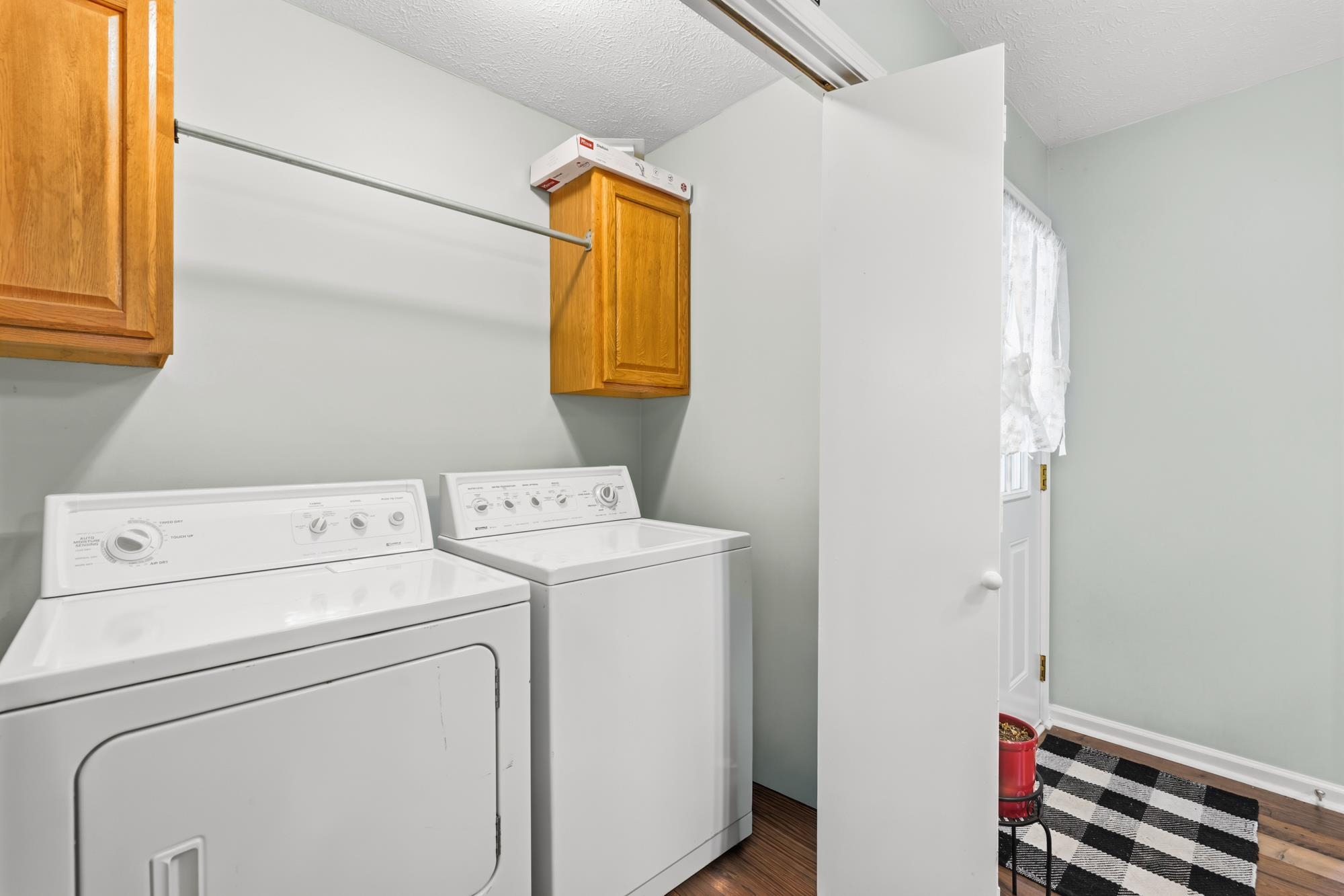 71 Tracy St Property Photo 10